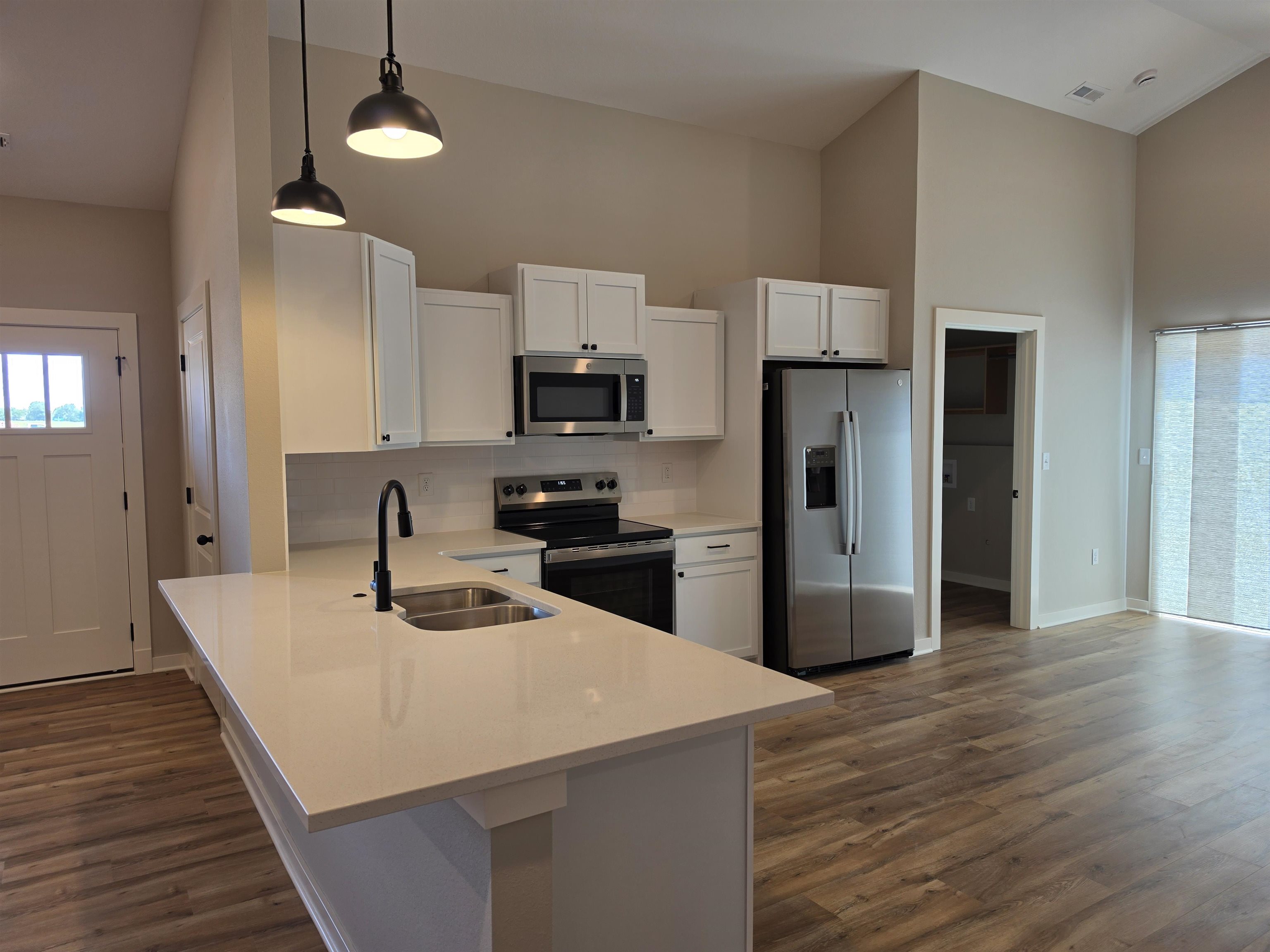 12903 W Thorton St Property Photo 4