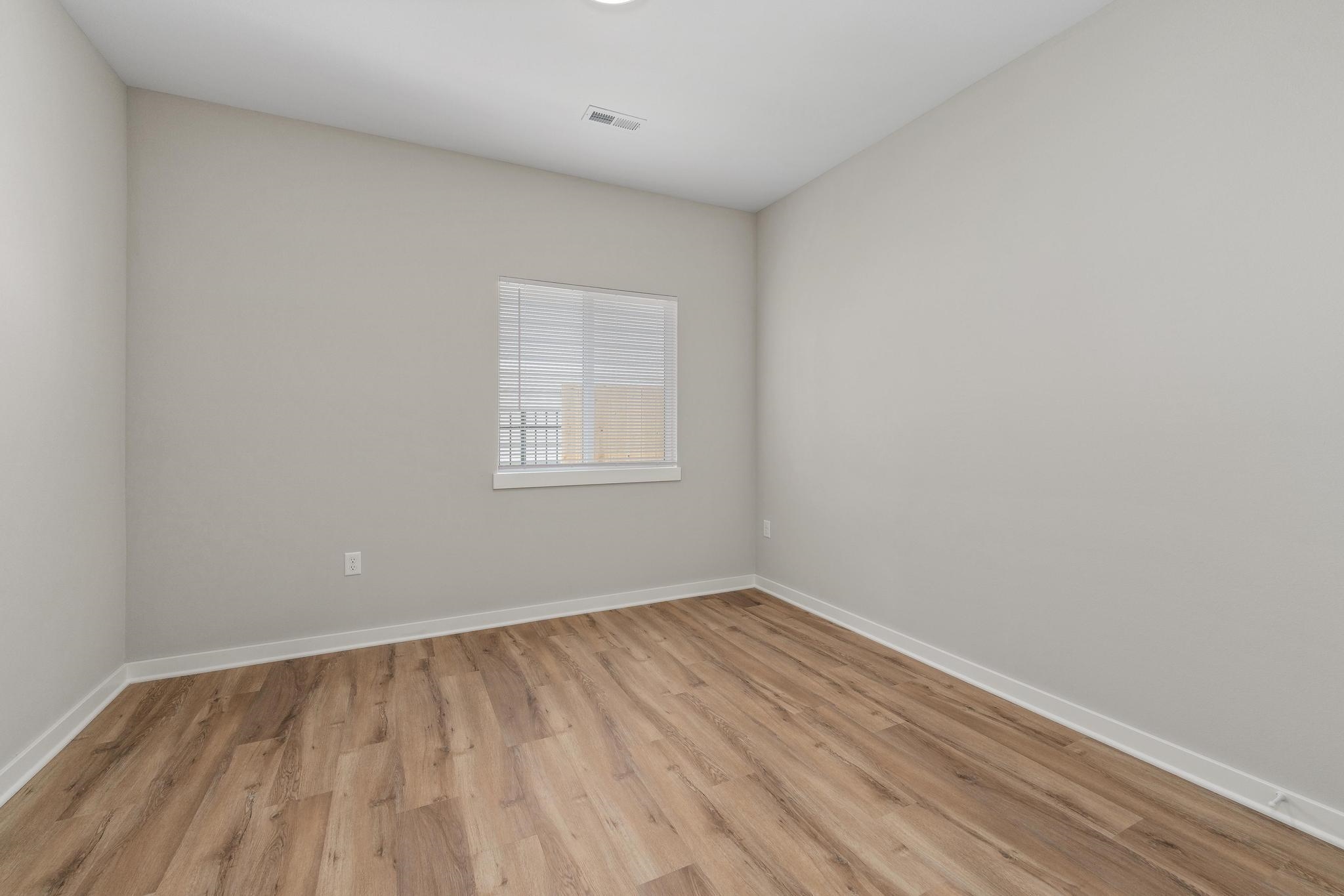 12903 W Thorton St Property Photo 28