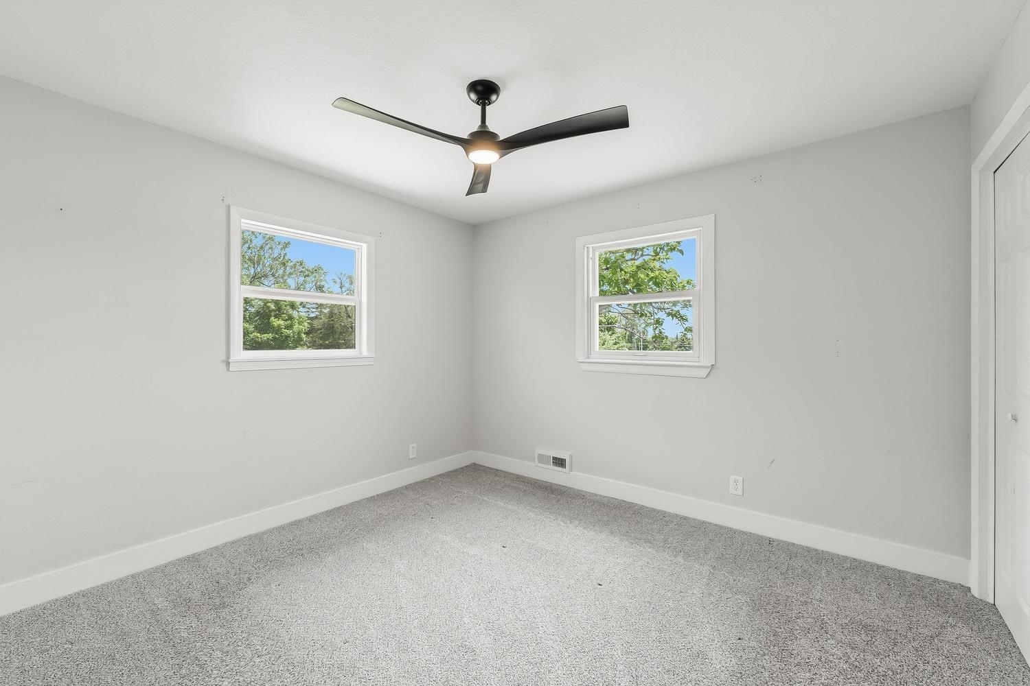 1520 S Andover Rd Property Photo 19