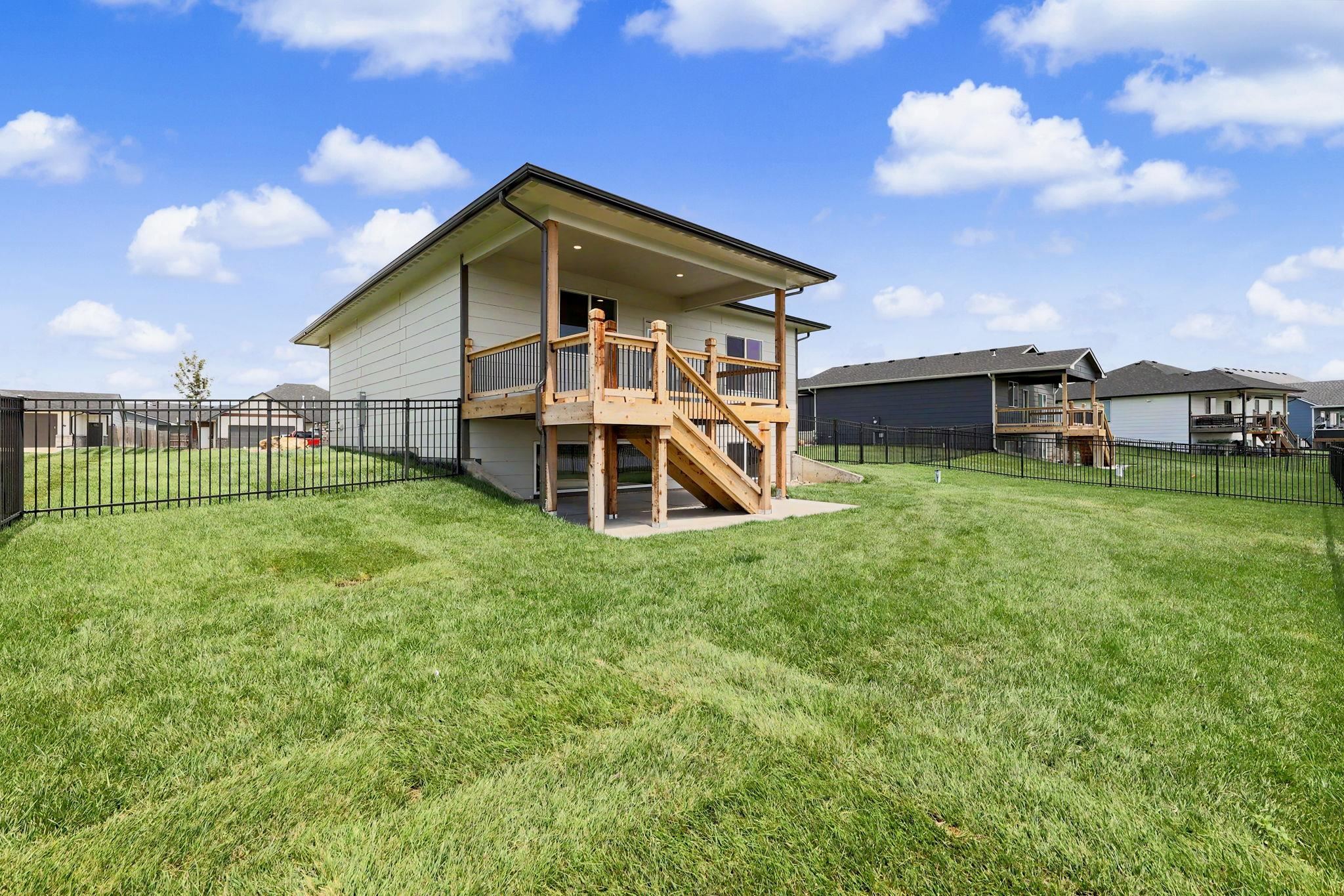 1133 W Trek Cir Property Photo 31