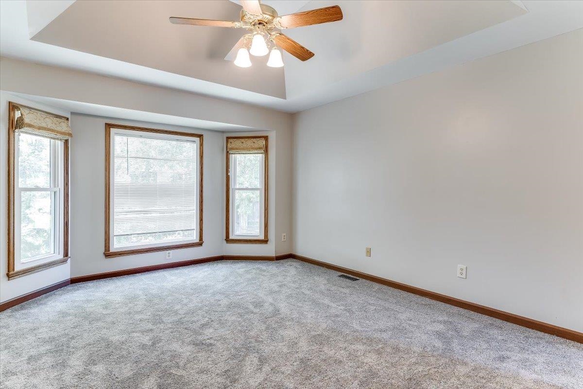 2366 N Vinegate Ct Property Photo 12