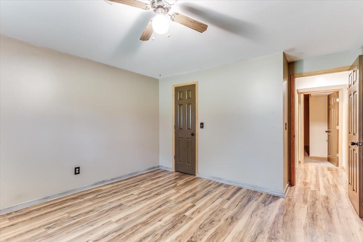2366 N Vinegate Ct Property Photo 27
