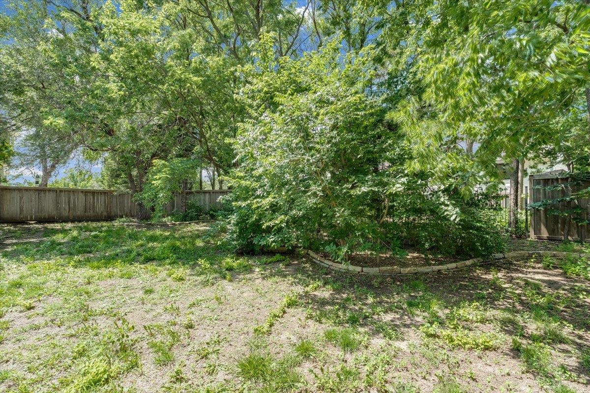 2366 N Vinegate Ct Property Photo 30