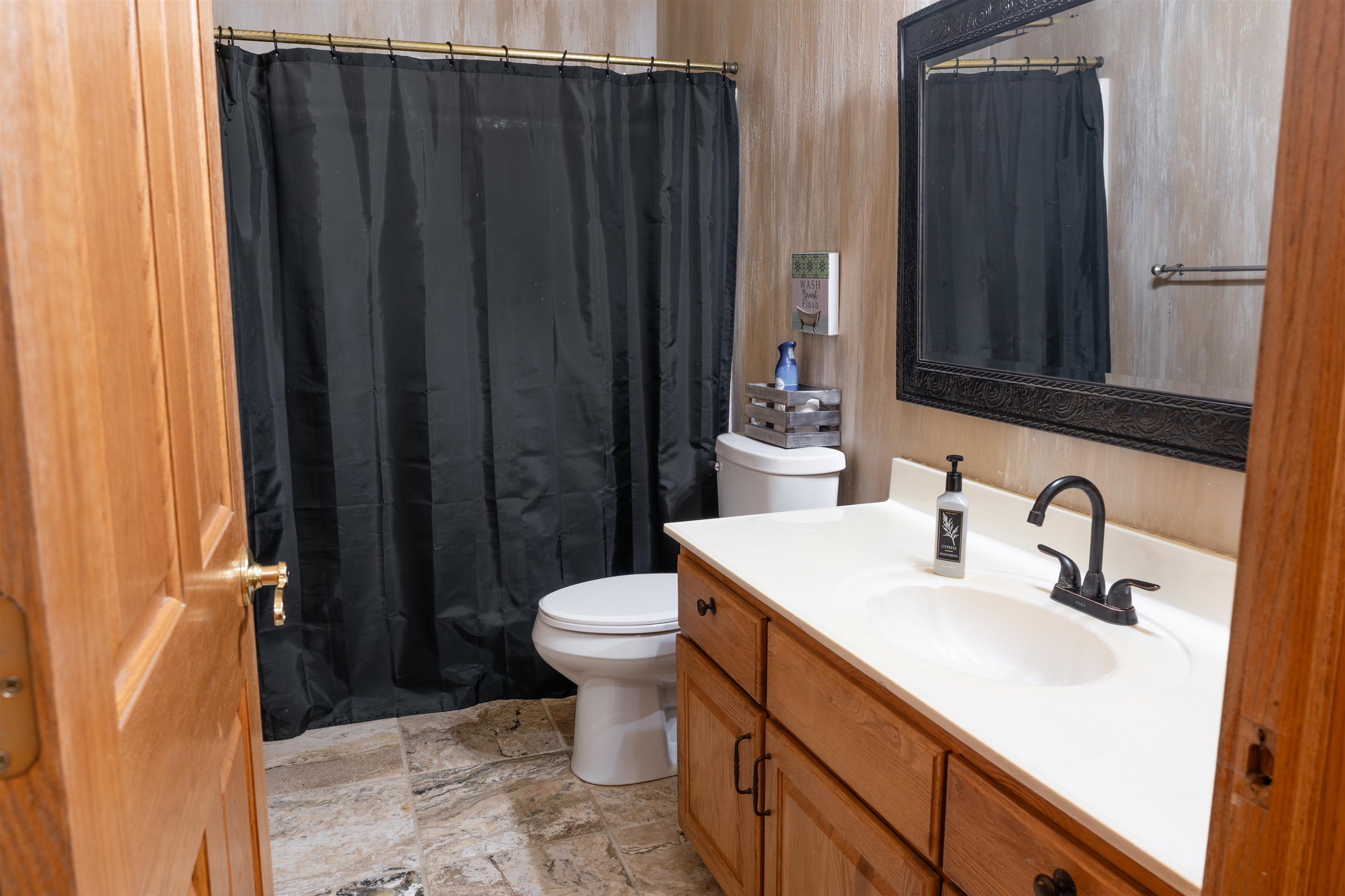 9 E Flanigan Dr Property Photo 17