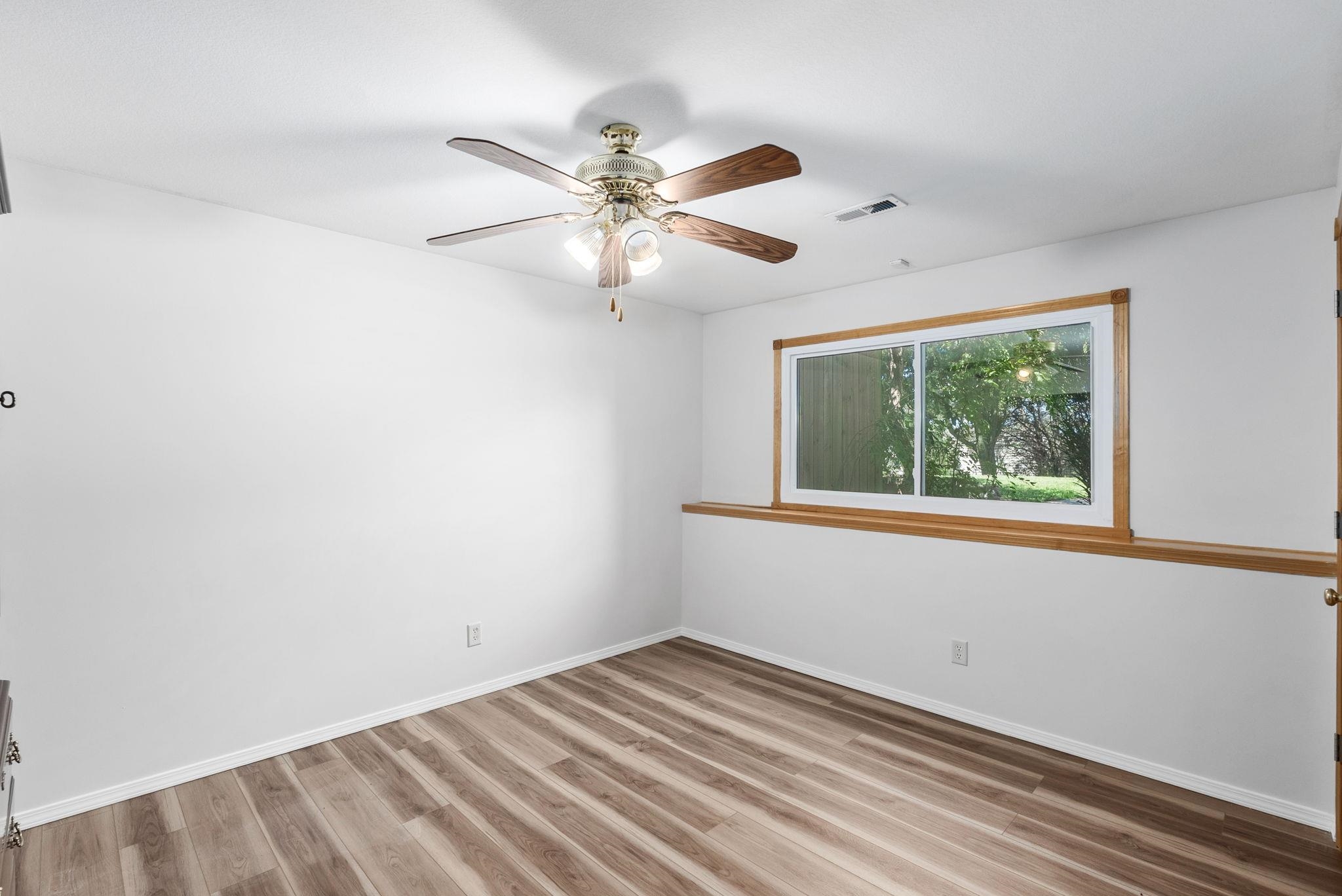 8024 E Greenbriar Ct Property Photo 24