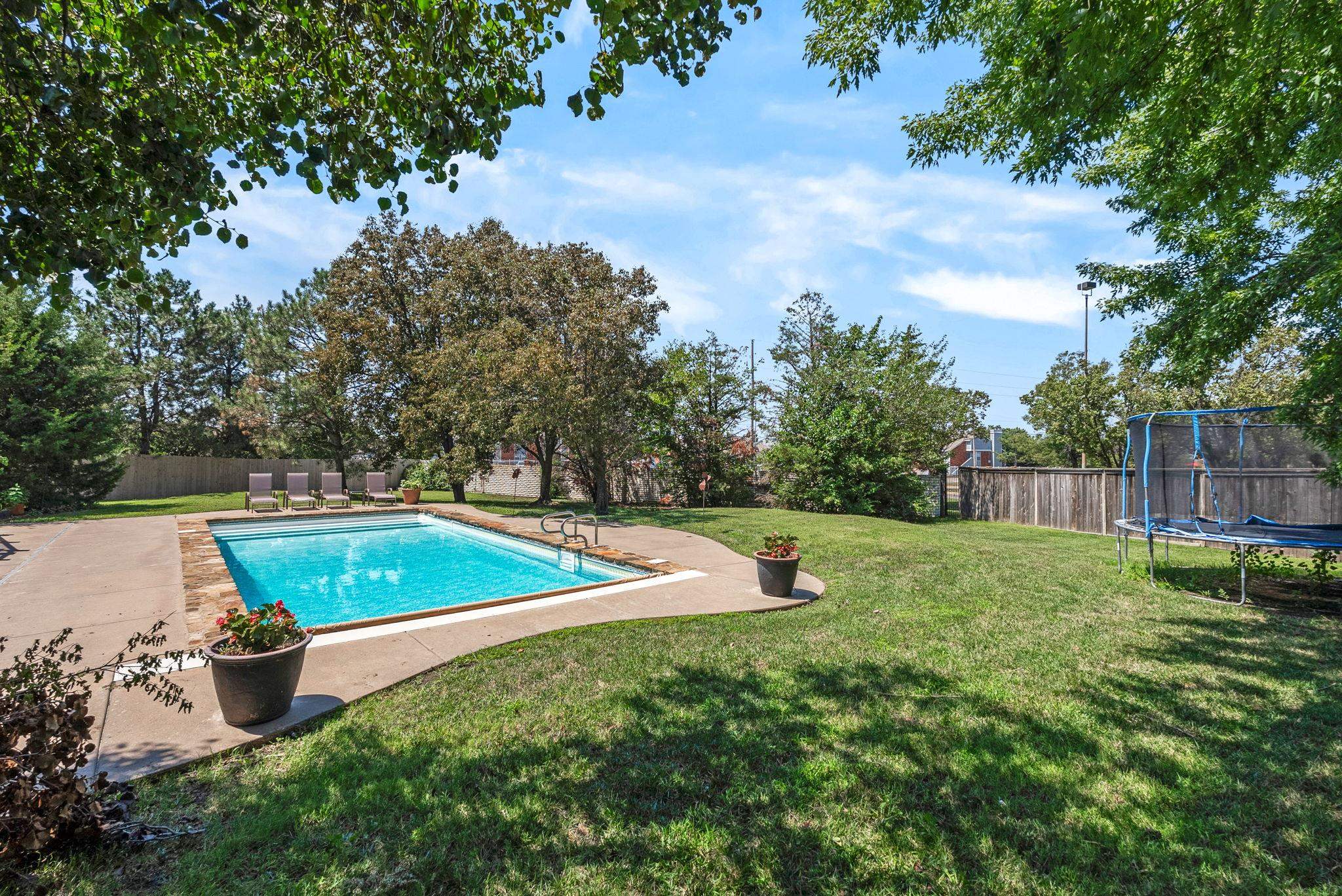 8024 E Greenbriar Ct Property Photo 32