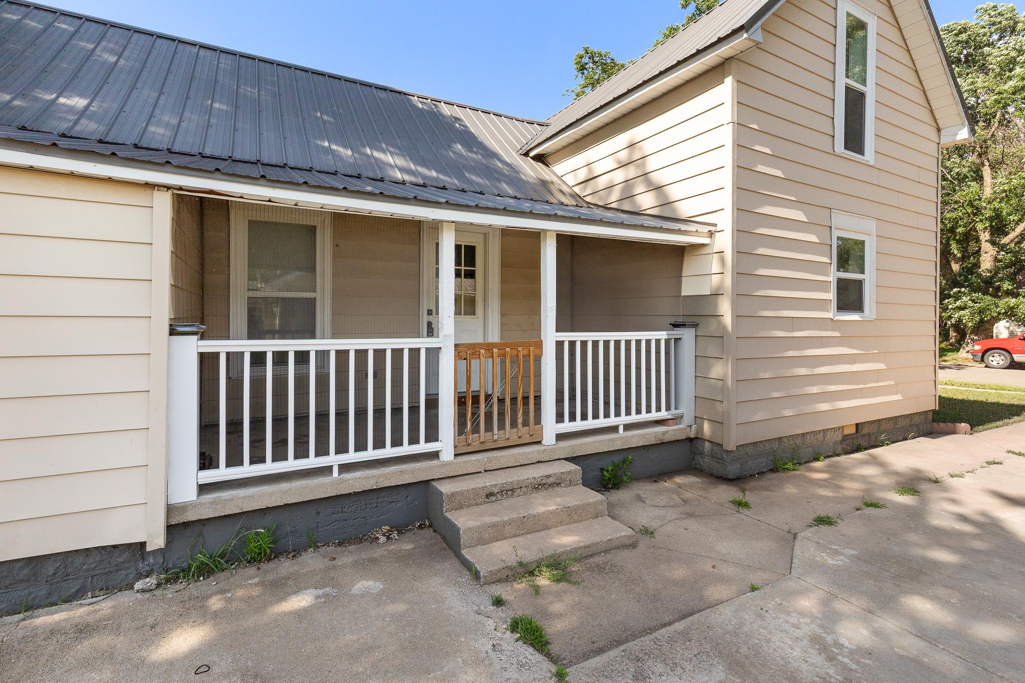 217 N Emporia St Property Photo 10