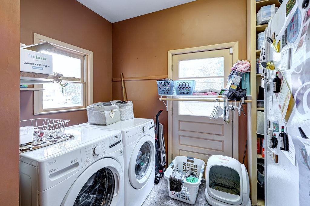 404 E 11th Property Photo 16