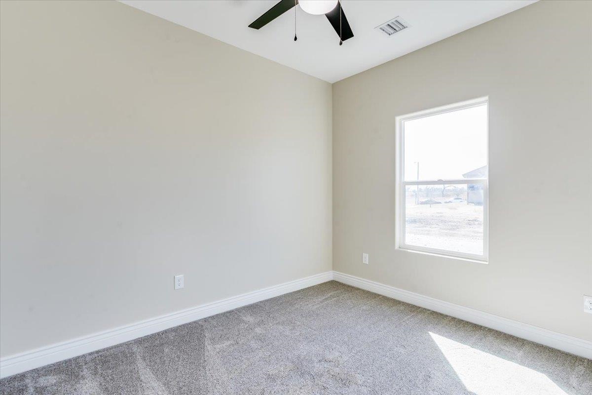 3509 N Sedgwick Property Photo 13