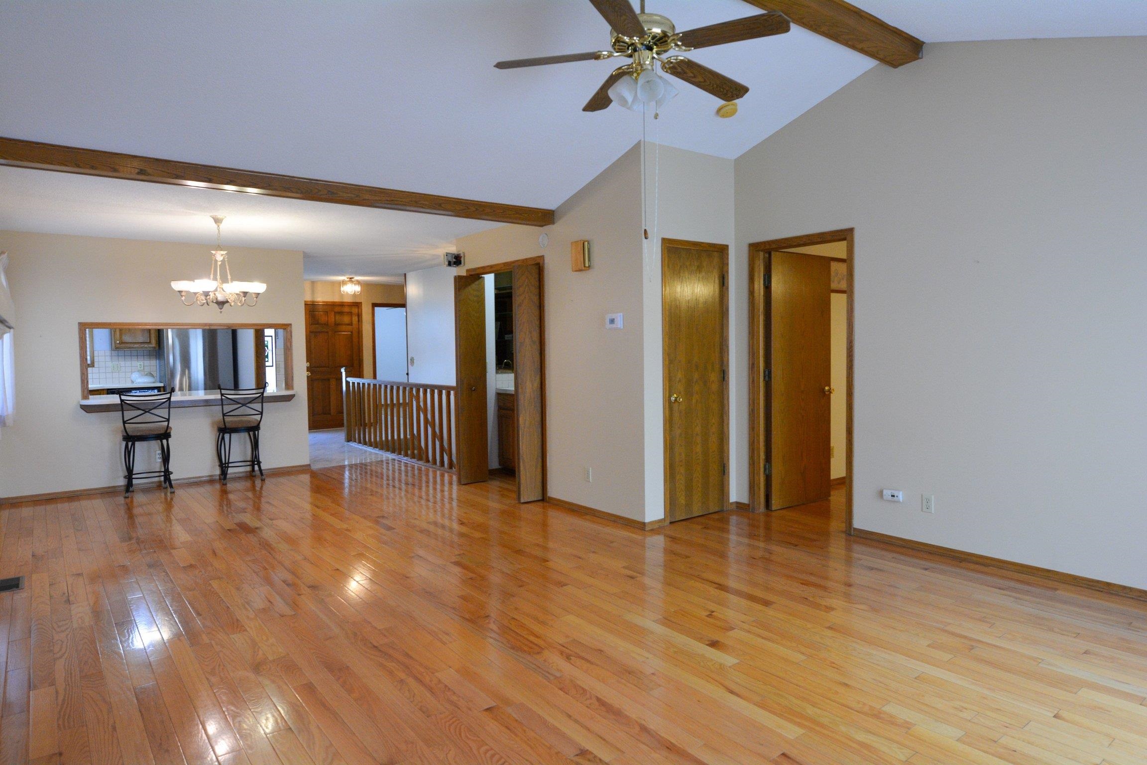 1034 N Bayshore St. Property Photo 6