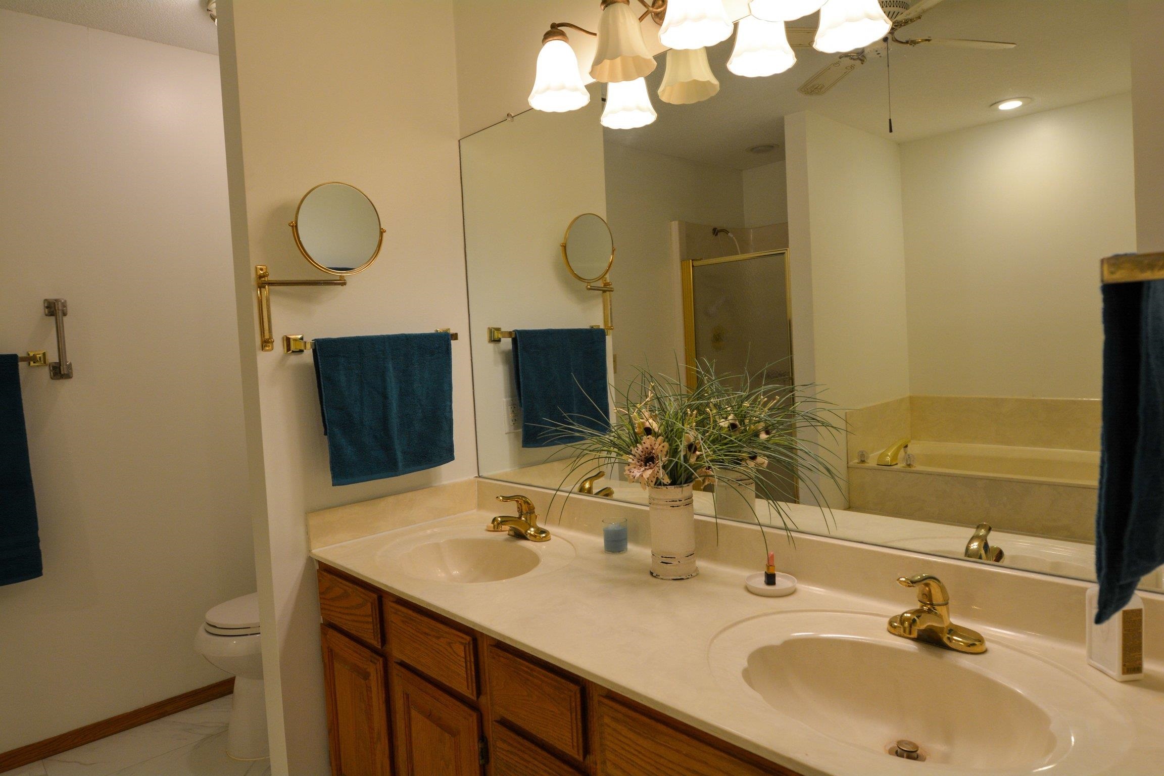 1034 N Bayshore St. Property Photo 15