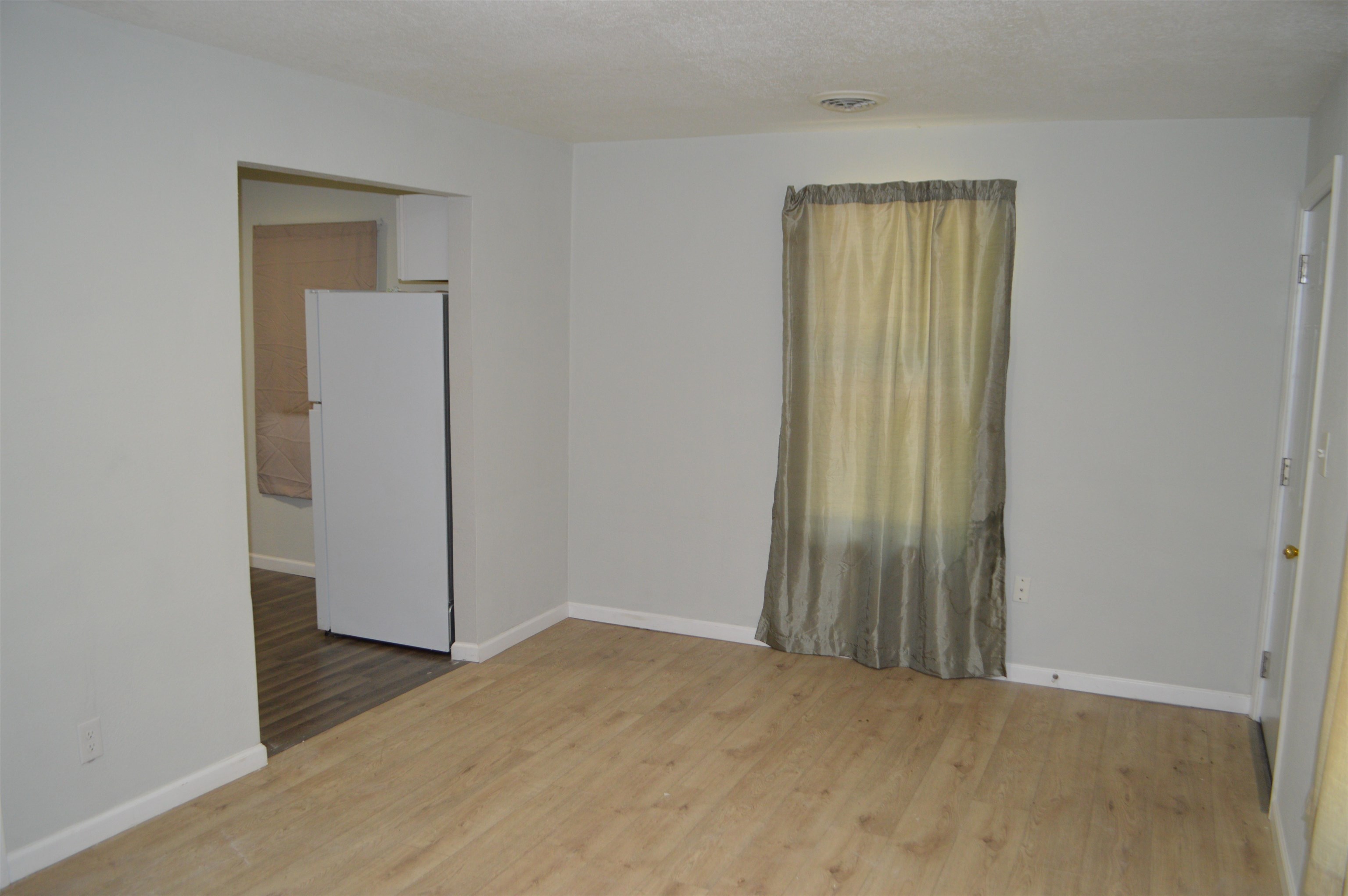 1802 S Lulu Property Photo 3