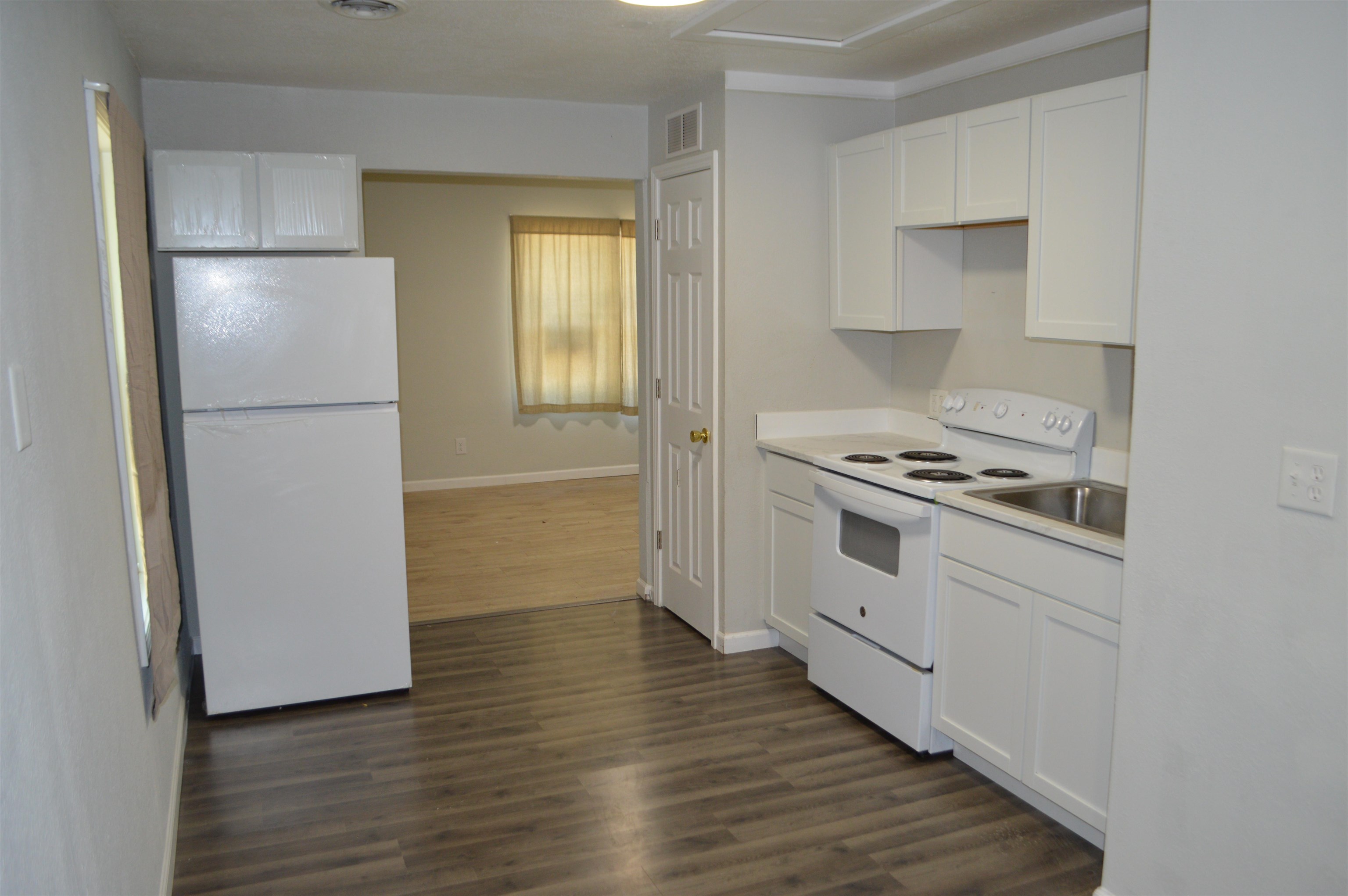 1802 S Lulu Property Photo 4