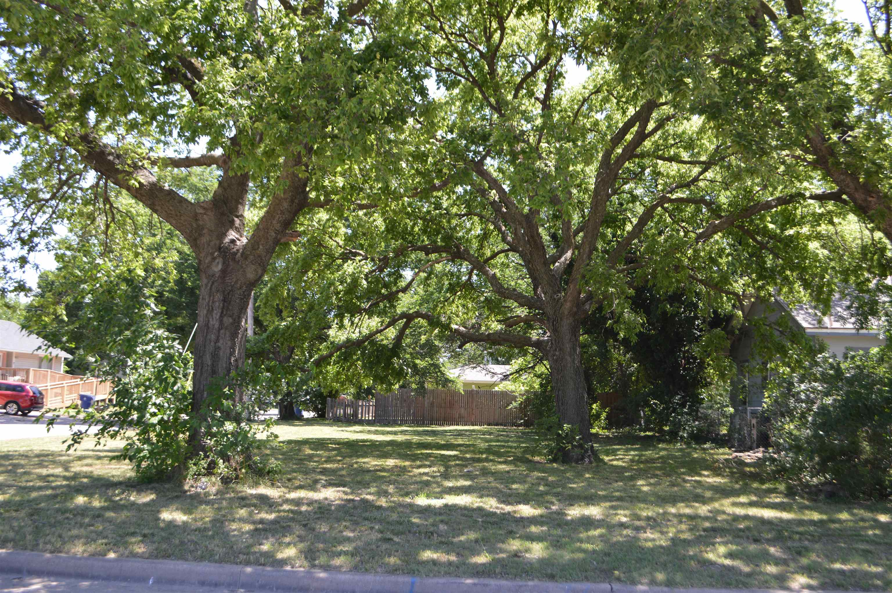 1802 S Lulu Property Photo 14