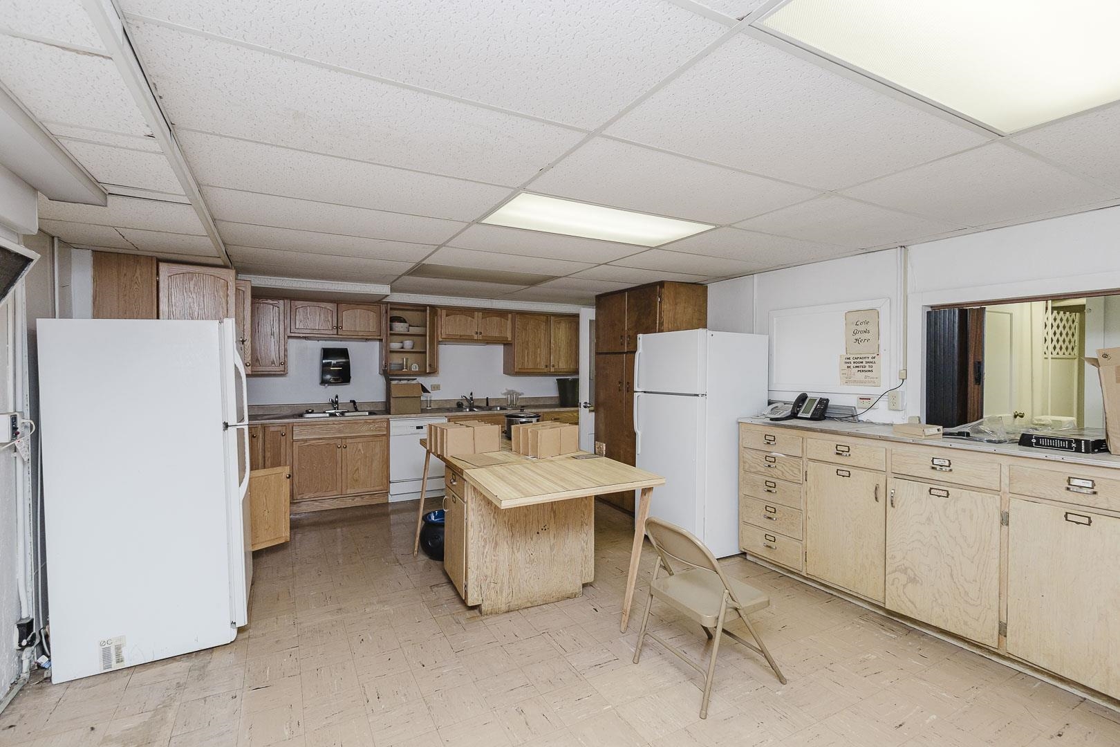 856 S Green & 843 S. Estelle St. Property Photo 16