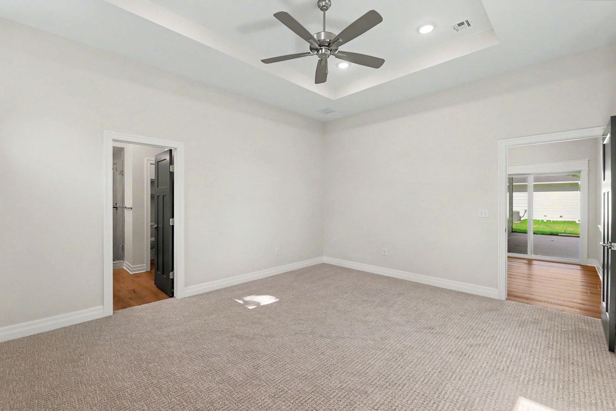 116 S Byron Property Photo 15