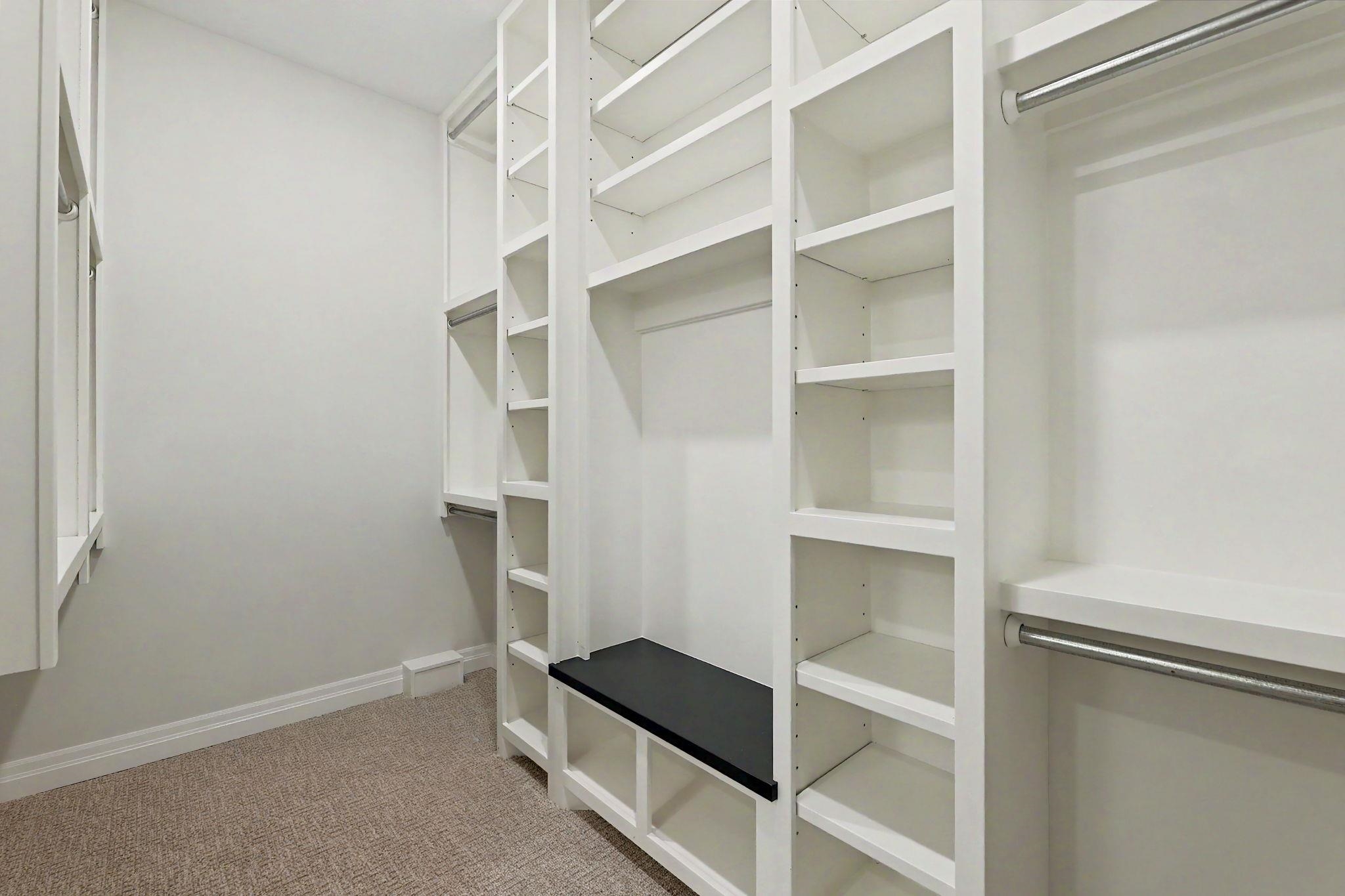 116 S Byron Property Photo 19