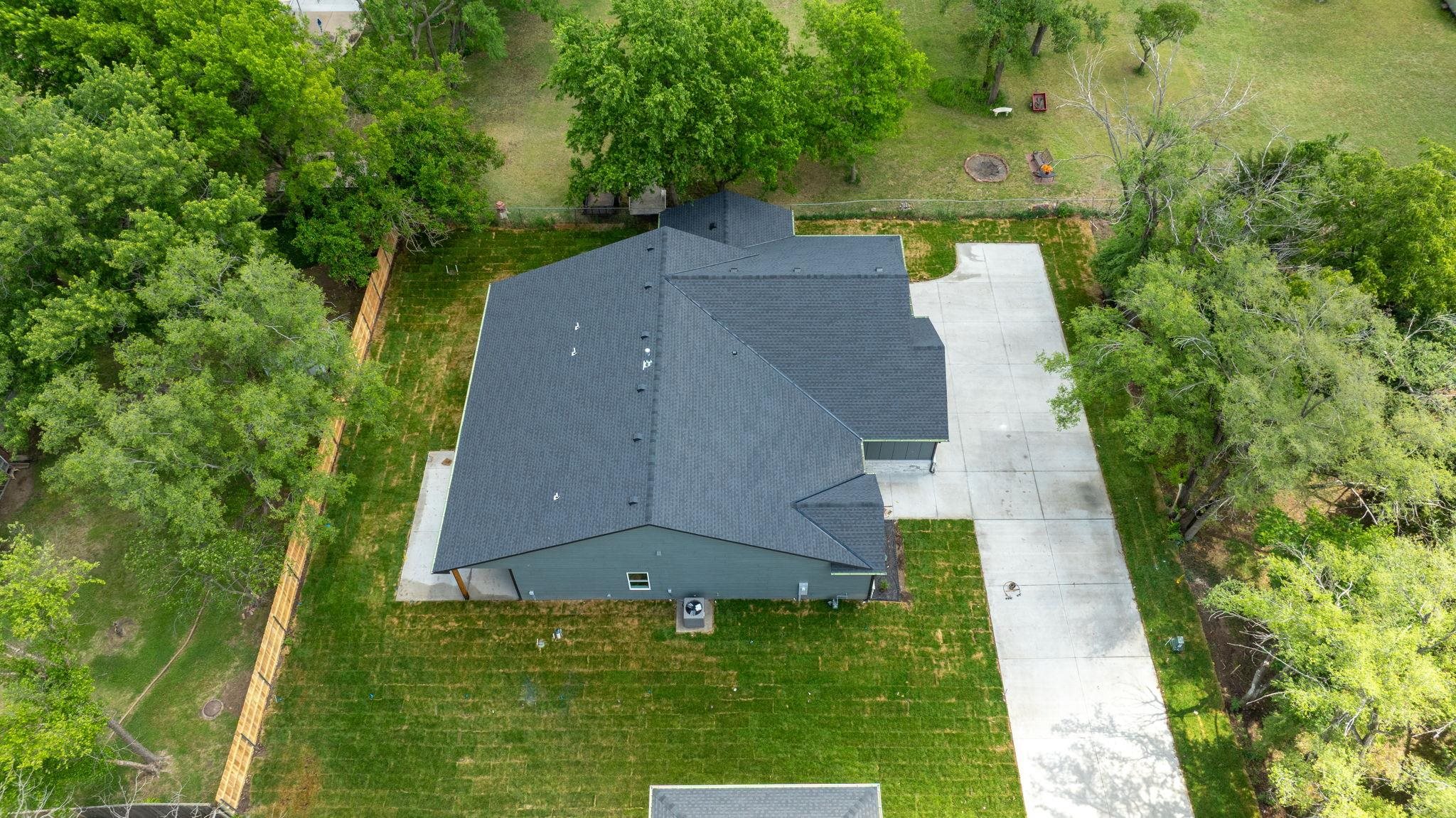 116 S Byron Property Photo 30