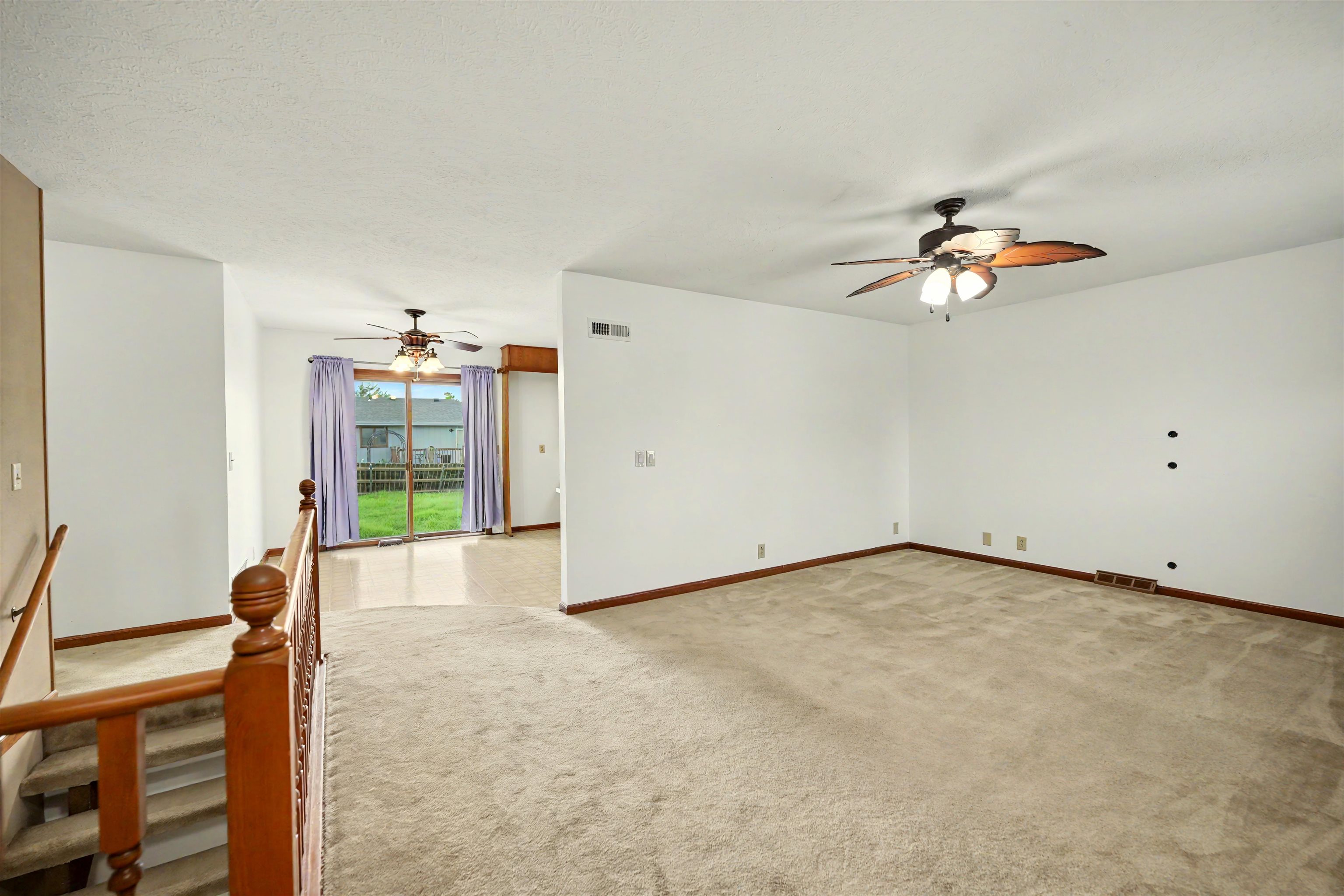 2311 Applewood Ln Property Photo 4