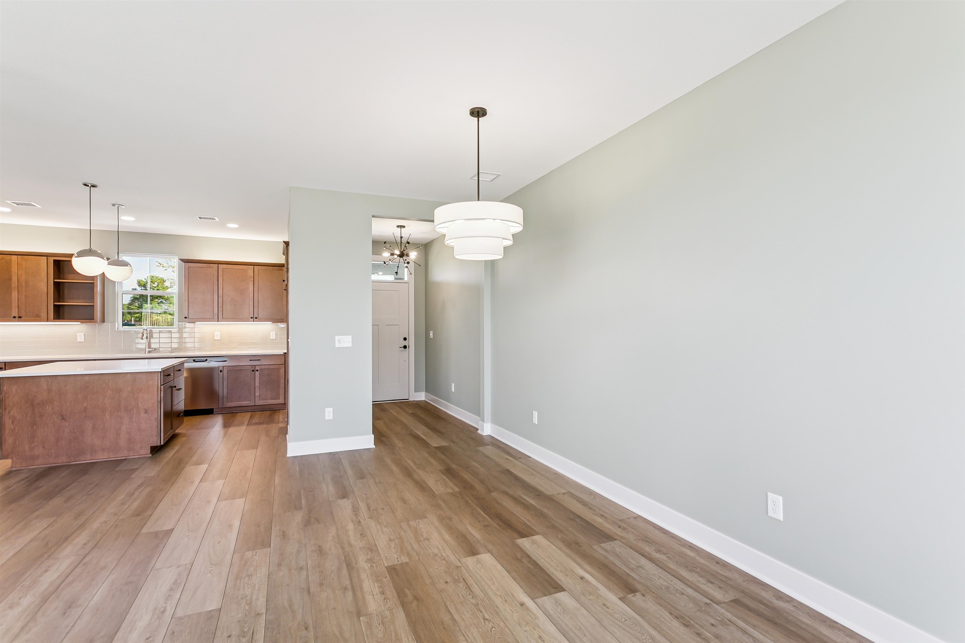 4516 N Harborside St. Property Photo 8
