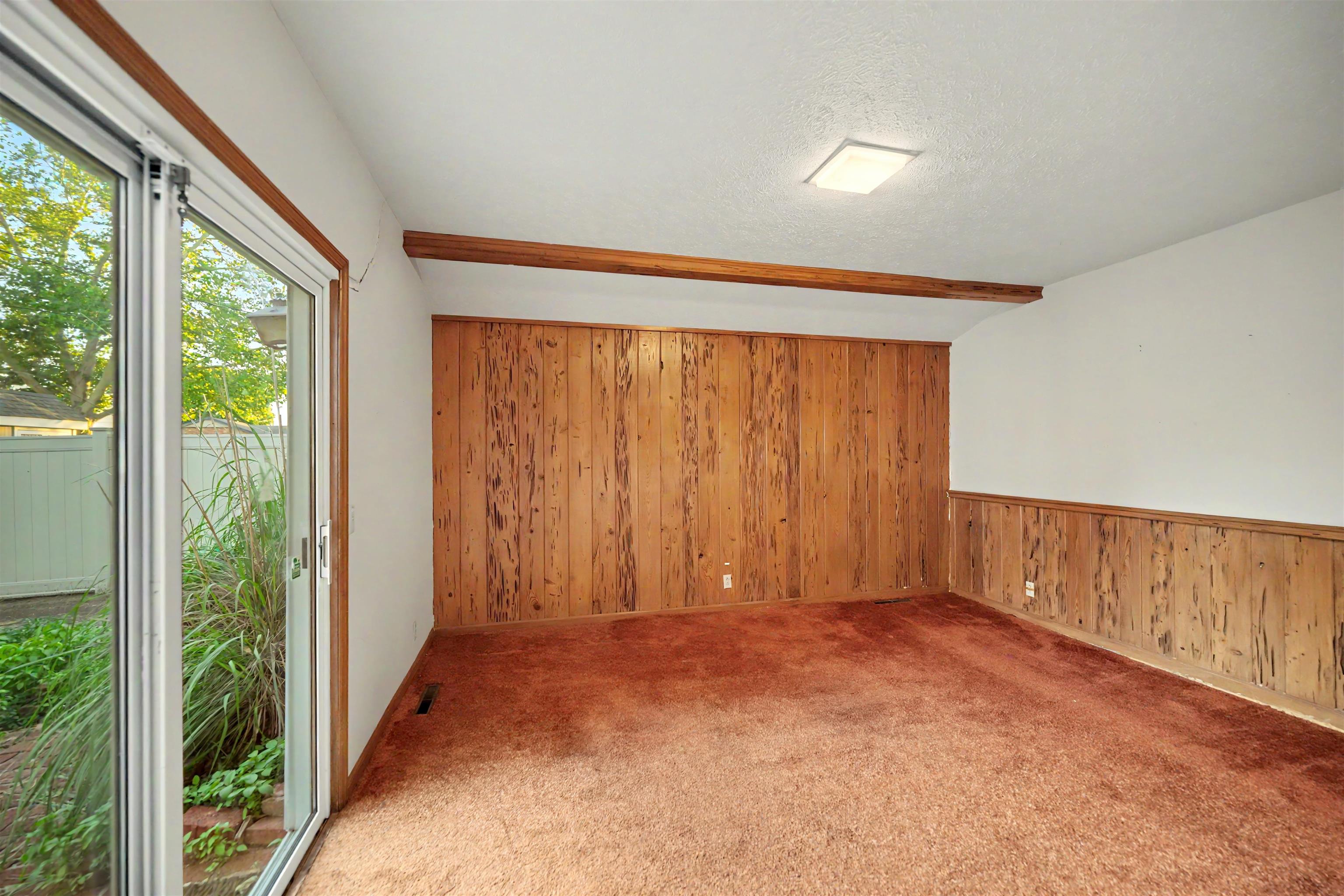 414 E Wayne Property Photo 10