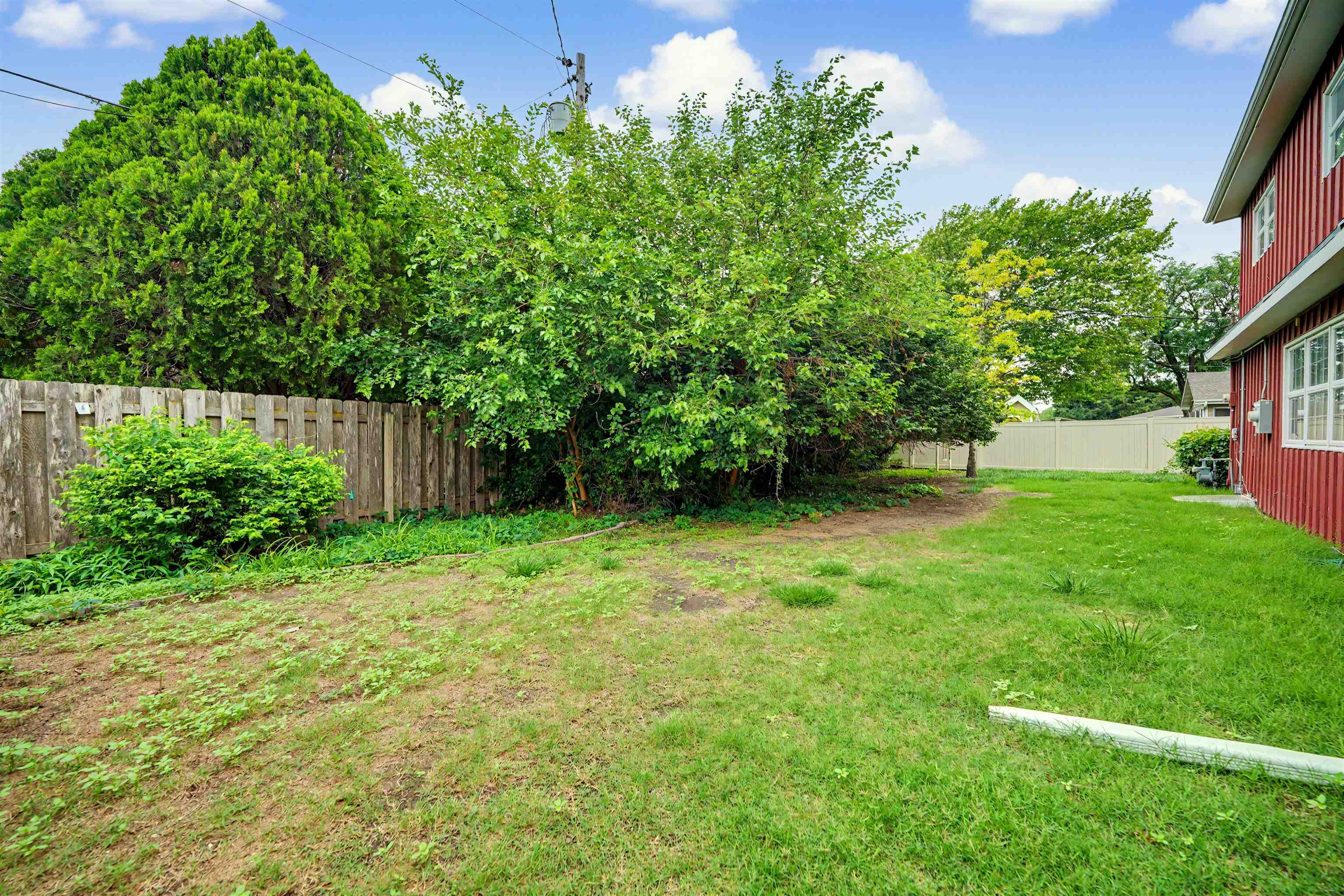 414 E Wayne Property Photo 22
