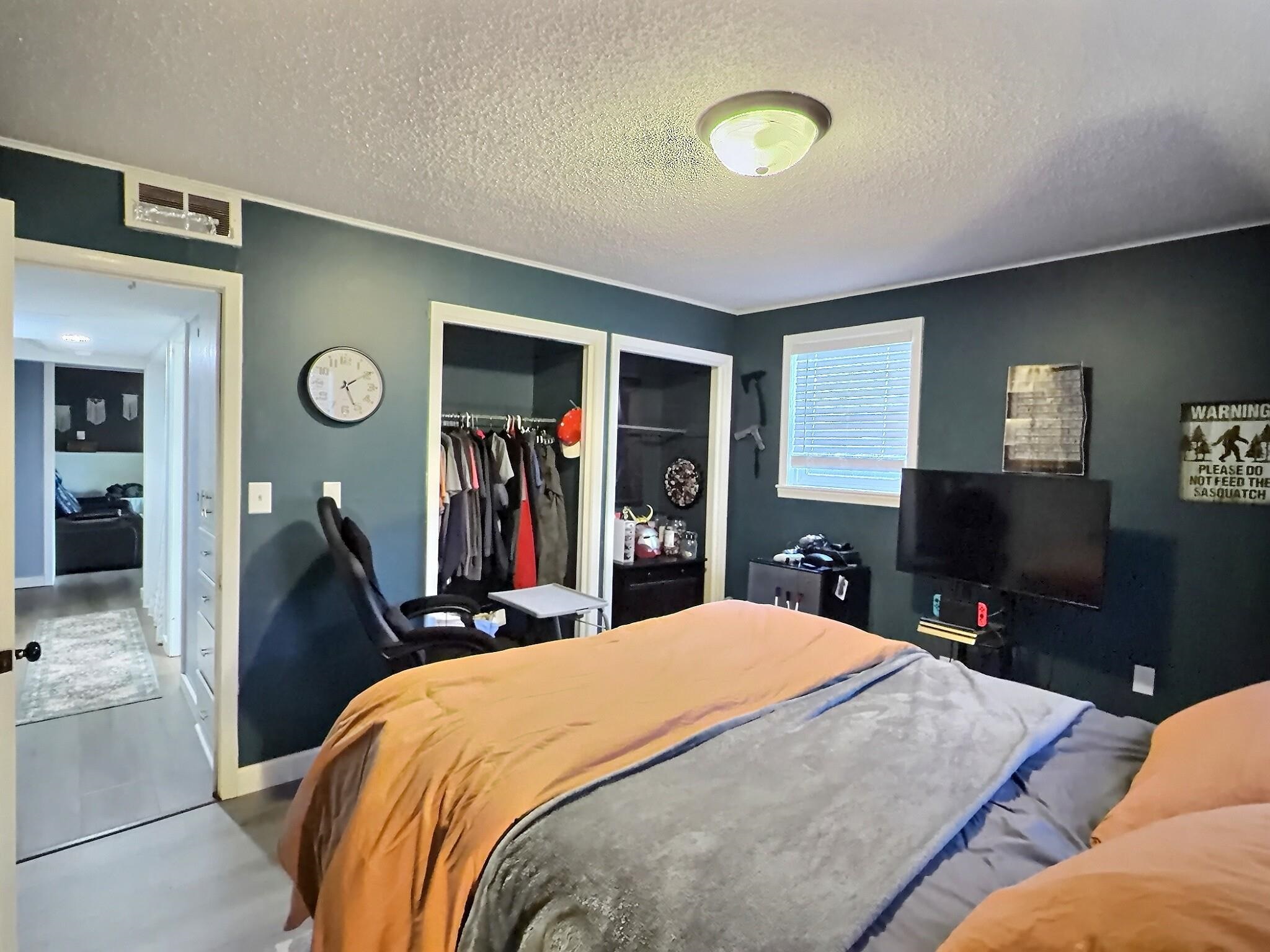 818 E Greenway Ct. Property Photo 24