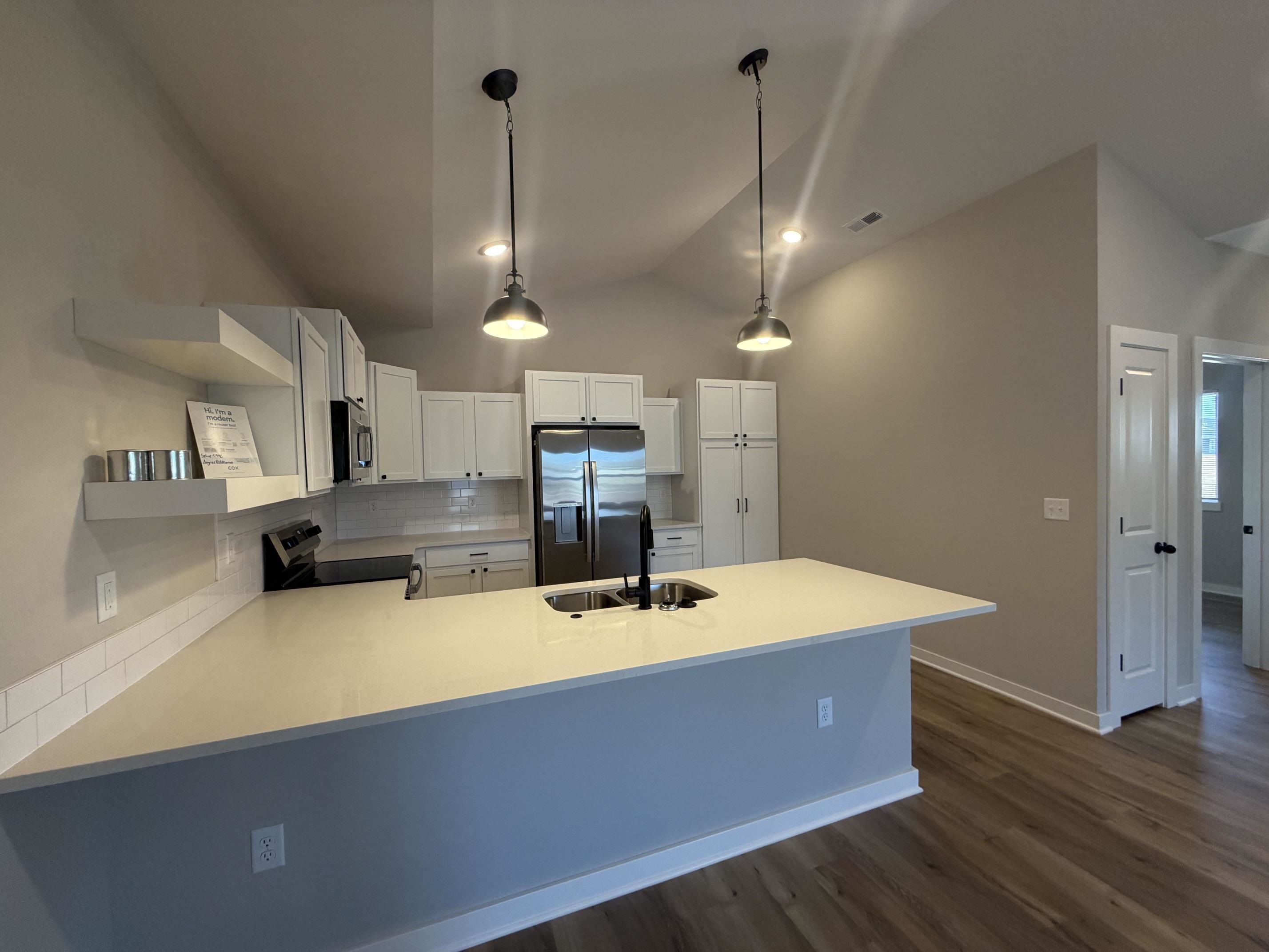 753 N Wheatland Property Photo 3