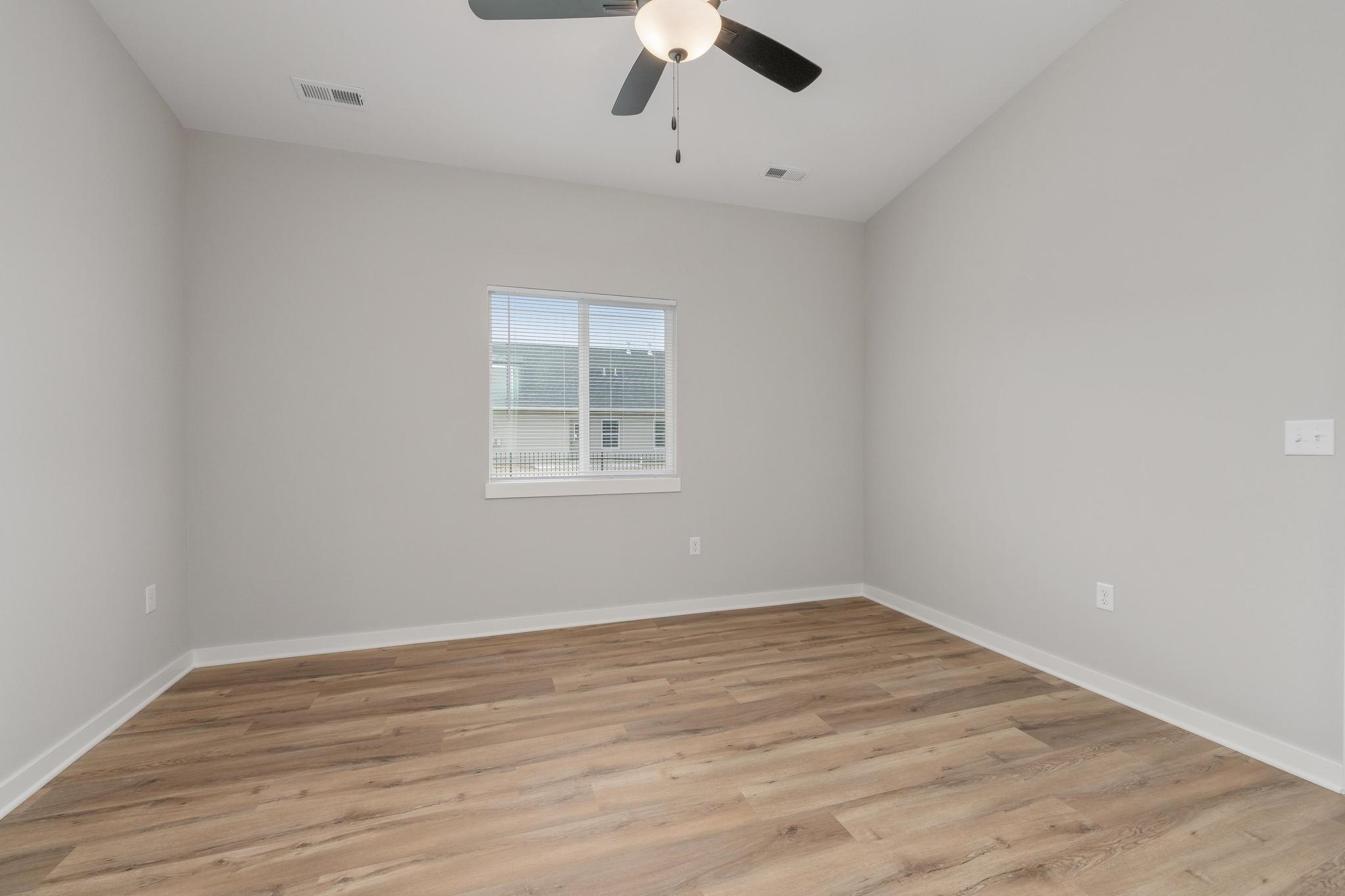 753 N Wheatland Property Photo 9