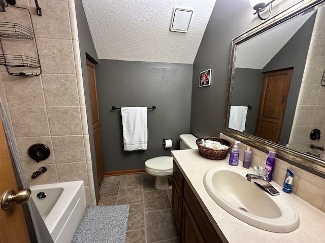 1334 N Coachhouse Property Photo 22