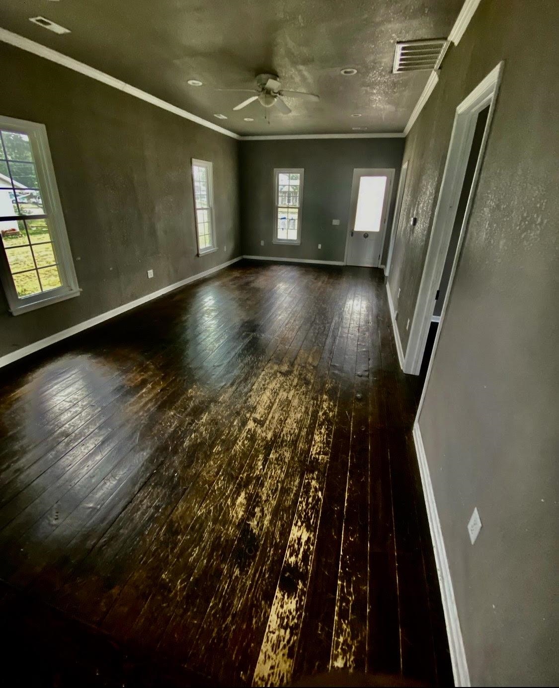 709 N A Property Photo 3