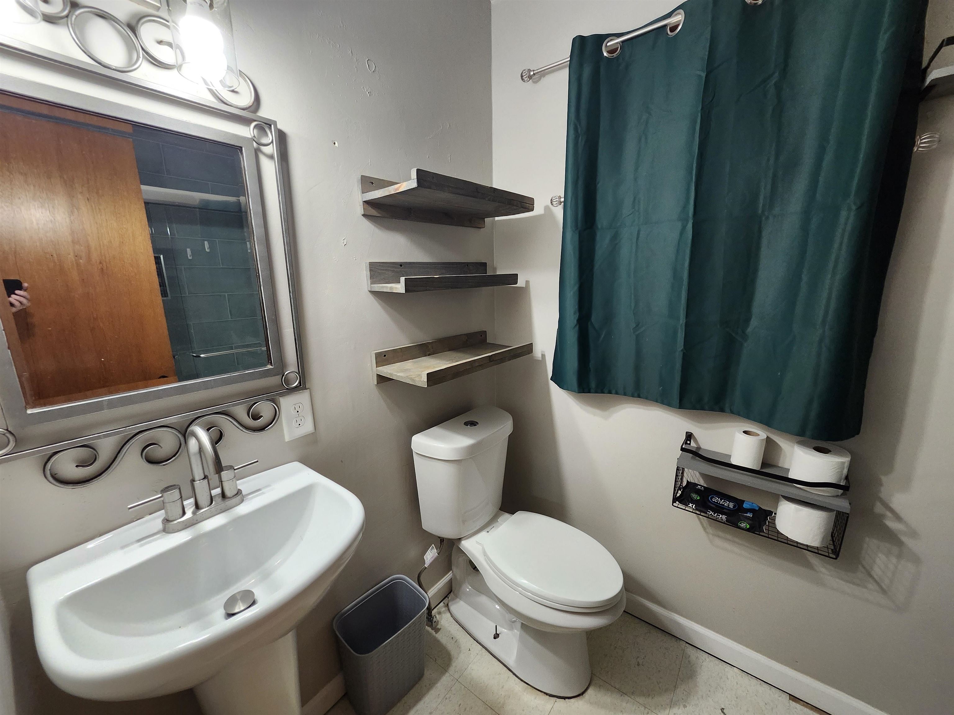 1407 E Crowley St Property Photo 8