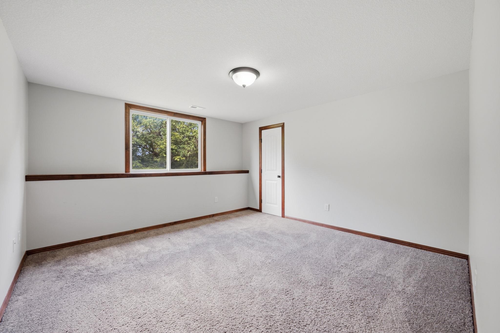 2243 N Silverdale St Property Photo 25