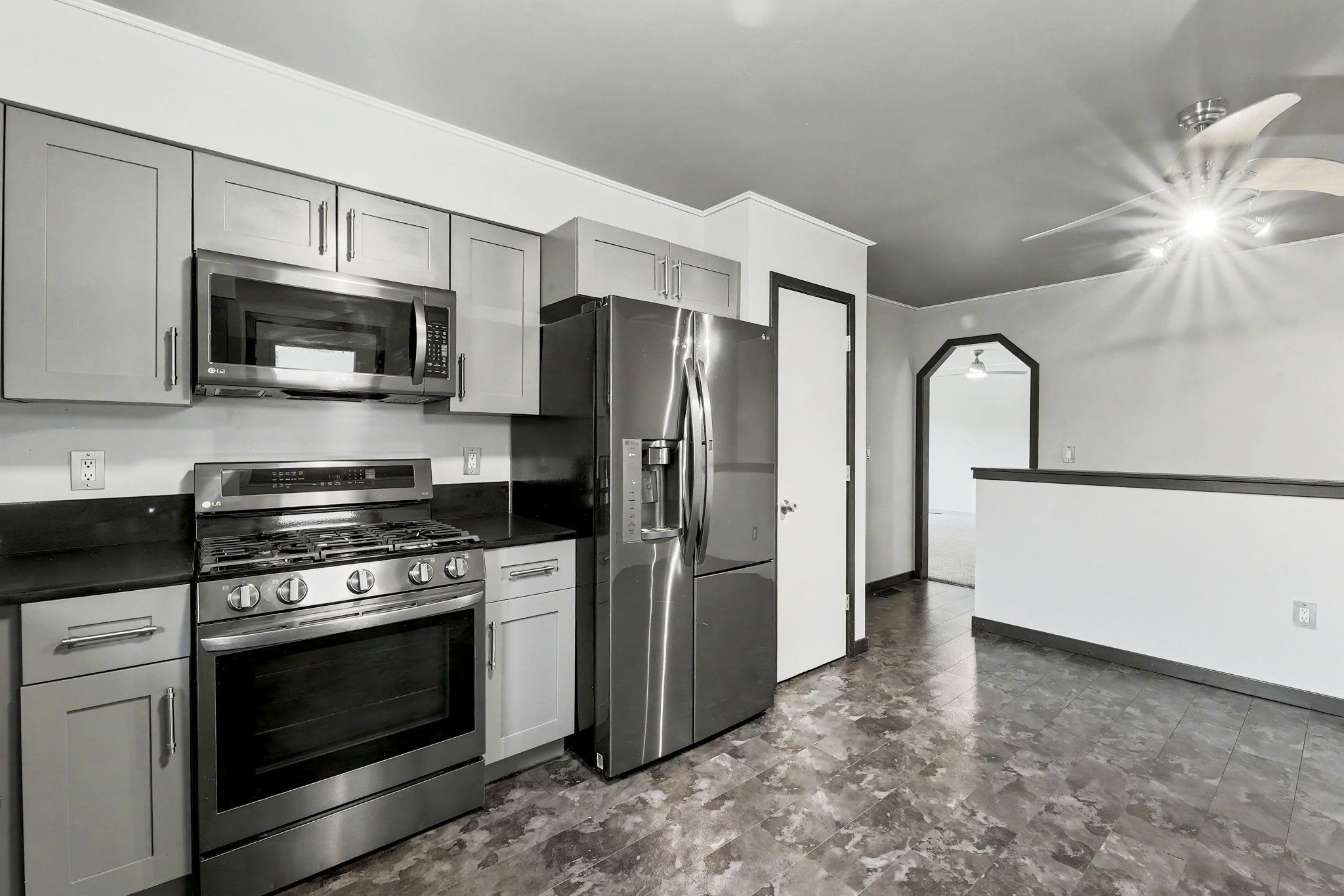 11210 W Jewell St Property Photo 12
