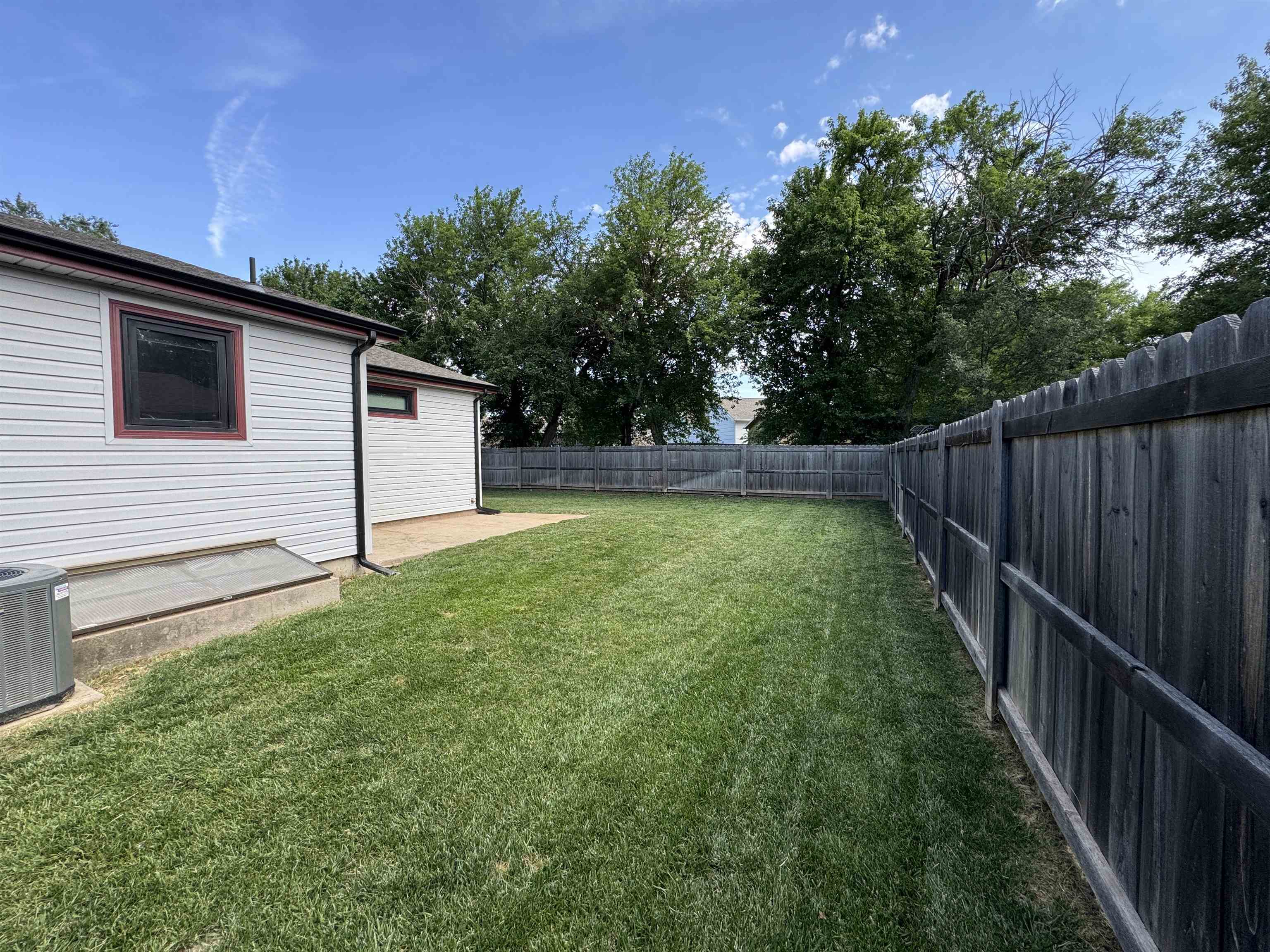 11210 W Jewell St Property Photo 16