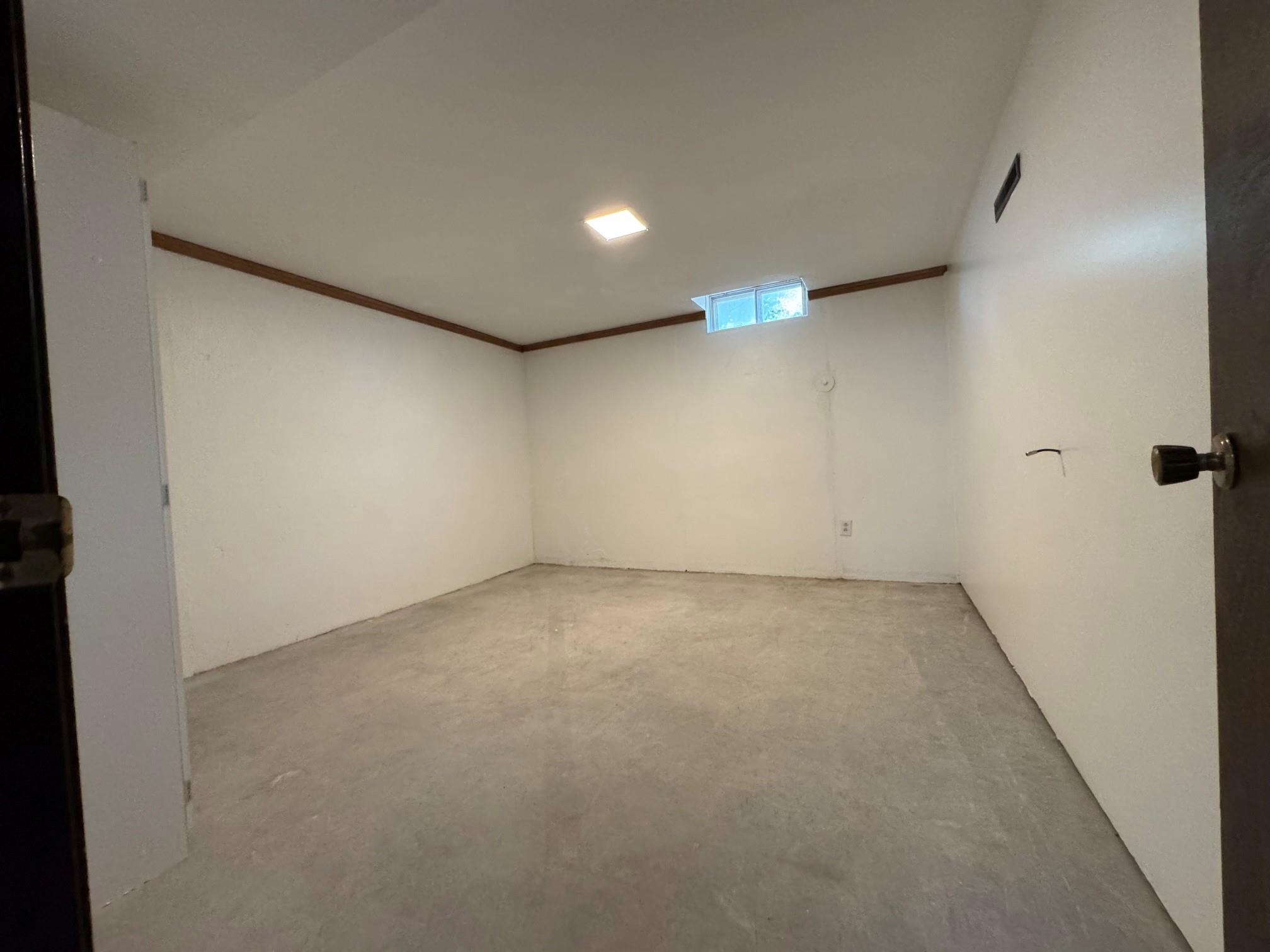 914 N Burmac Rd. Property Photo 20