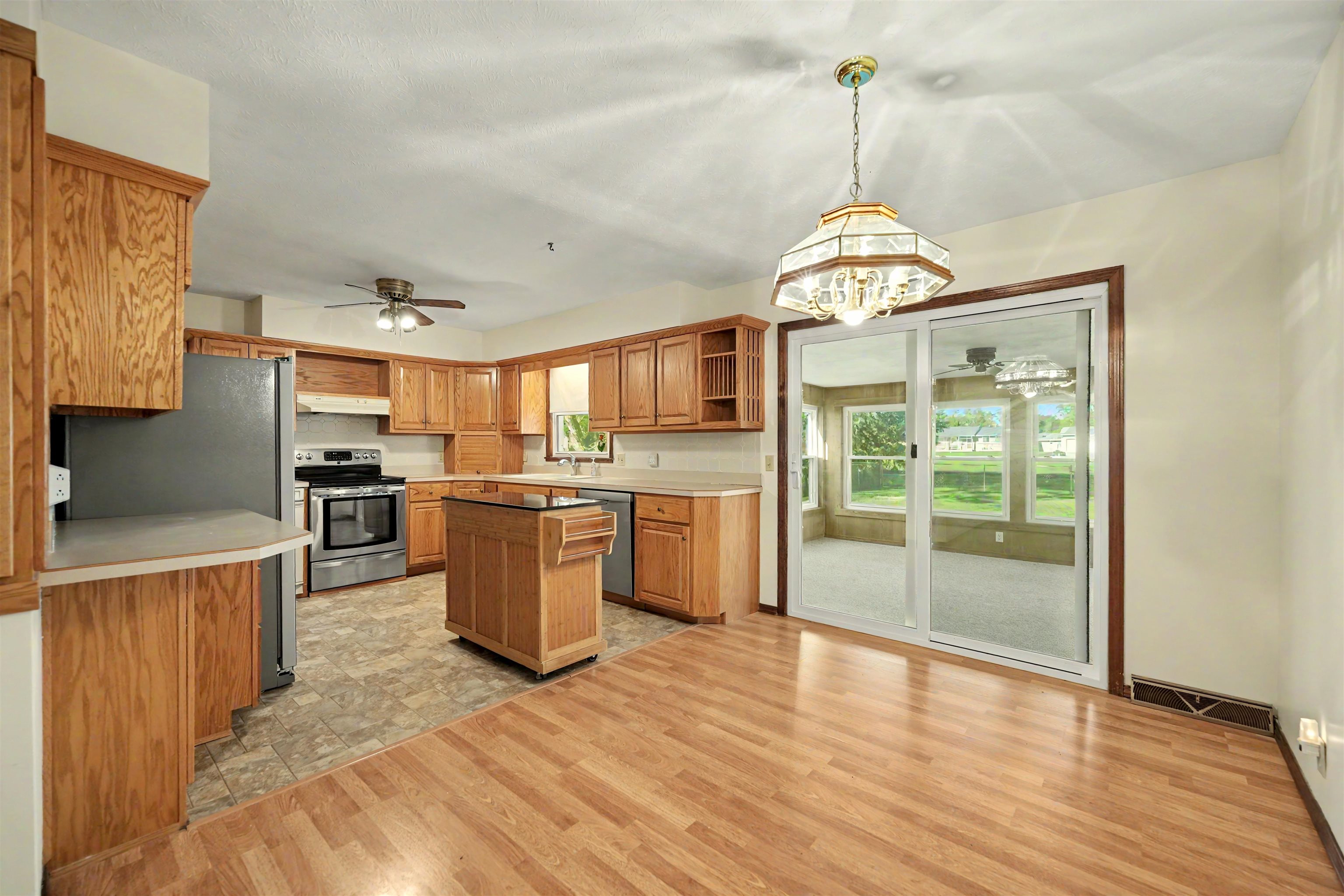 2625 Robin Rd Property Photo 6