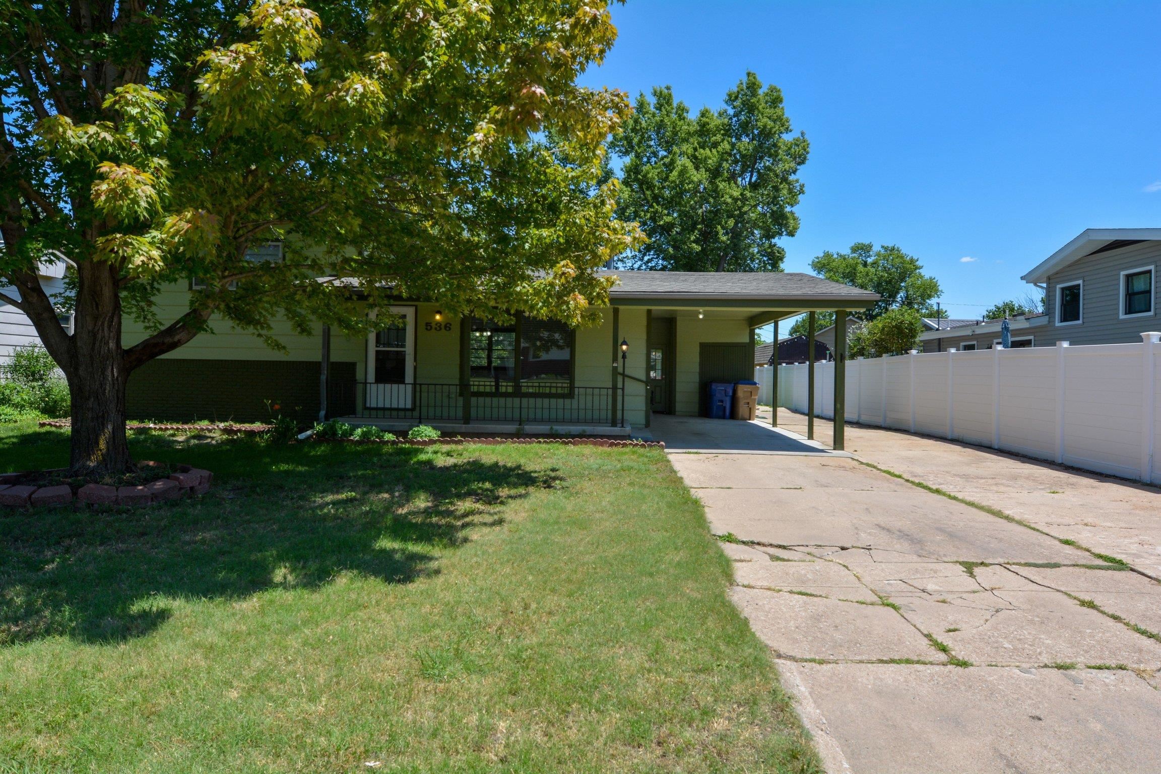 536 N Meeds Dr. Property Photo 2