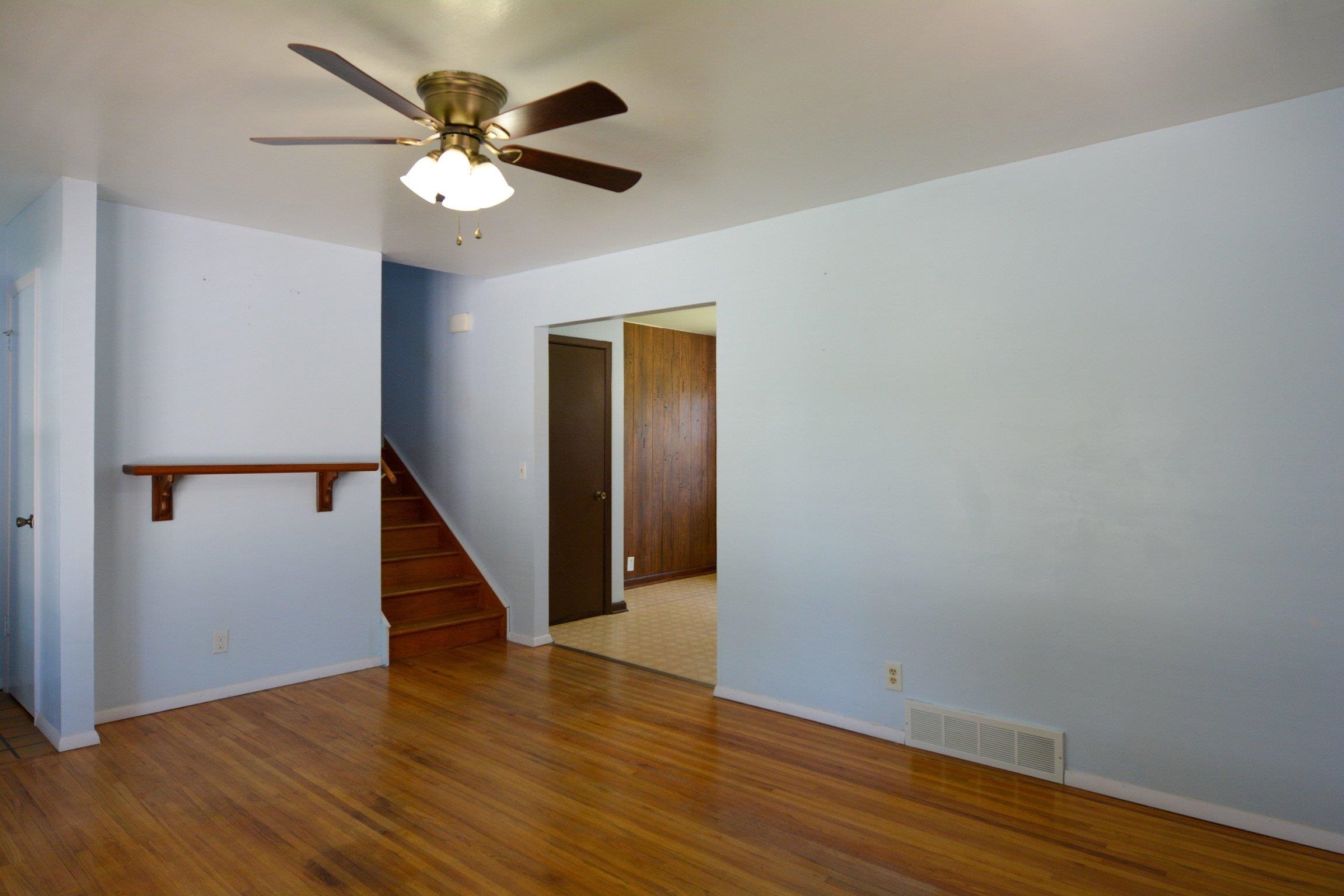 536 N Meeds Dr. Property Photo 6