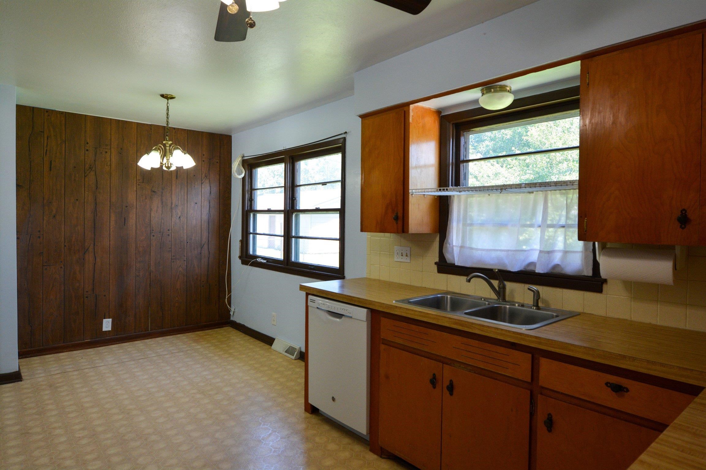 536 N Meeds Dr. Property Photo 11