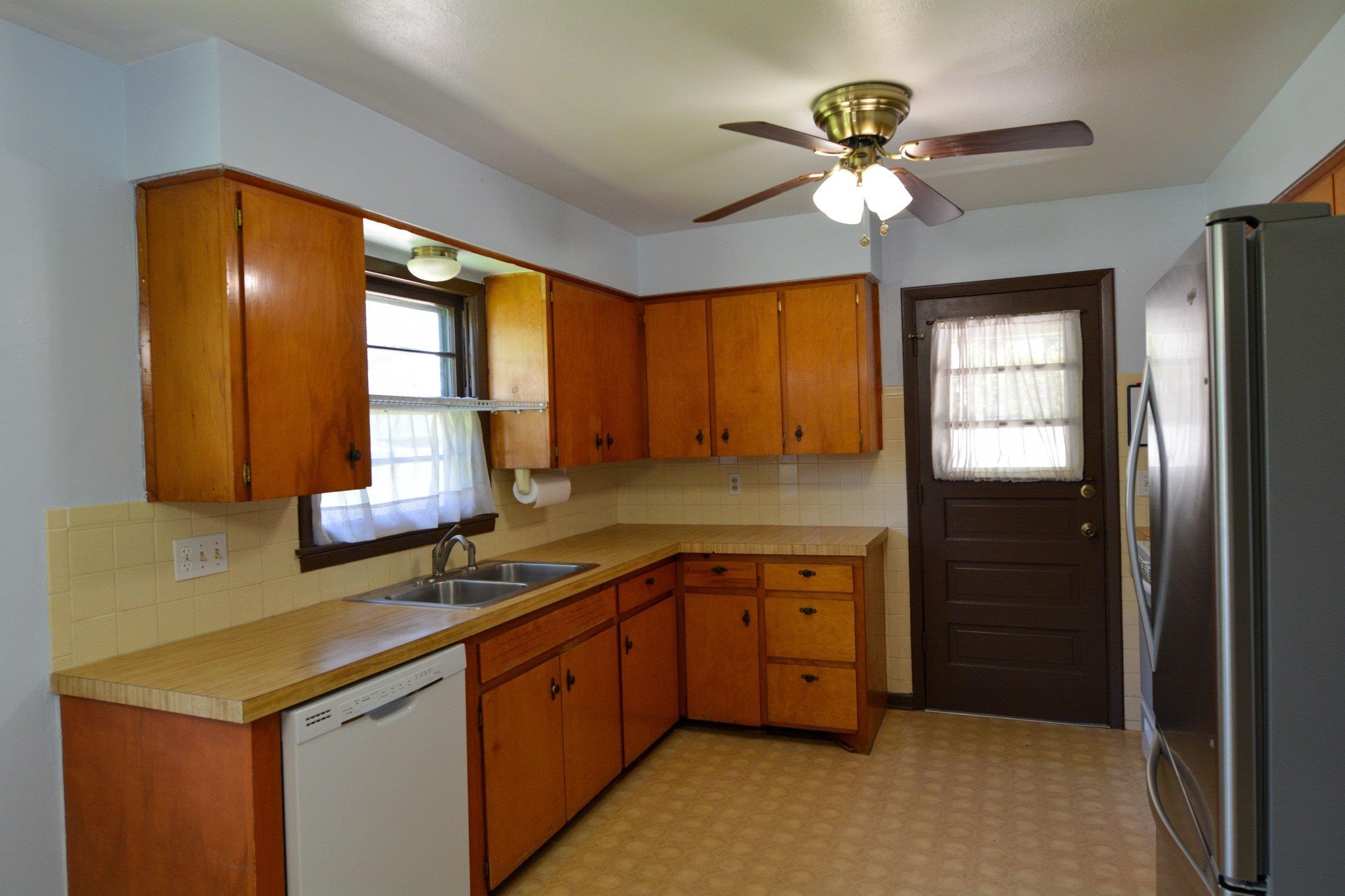 536 N Meeds Dr. Property Photo 12