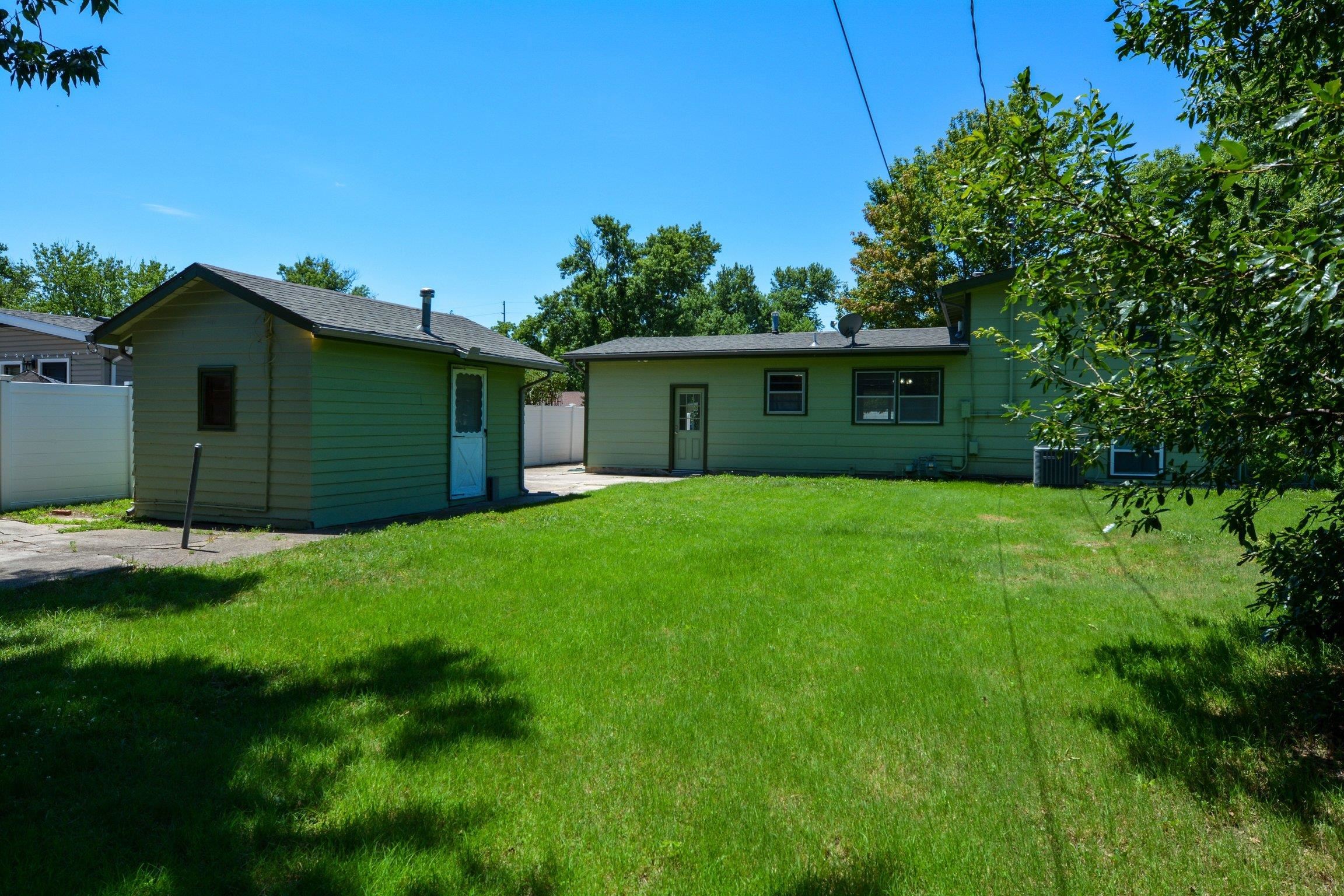 536 N Meeds Dr. Property Photo 25