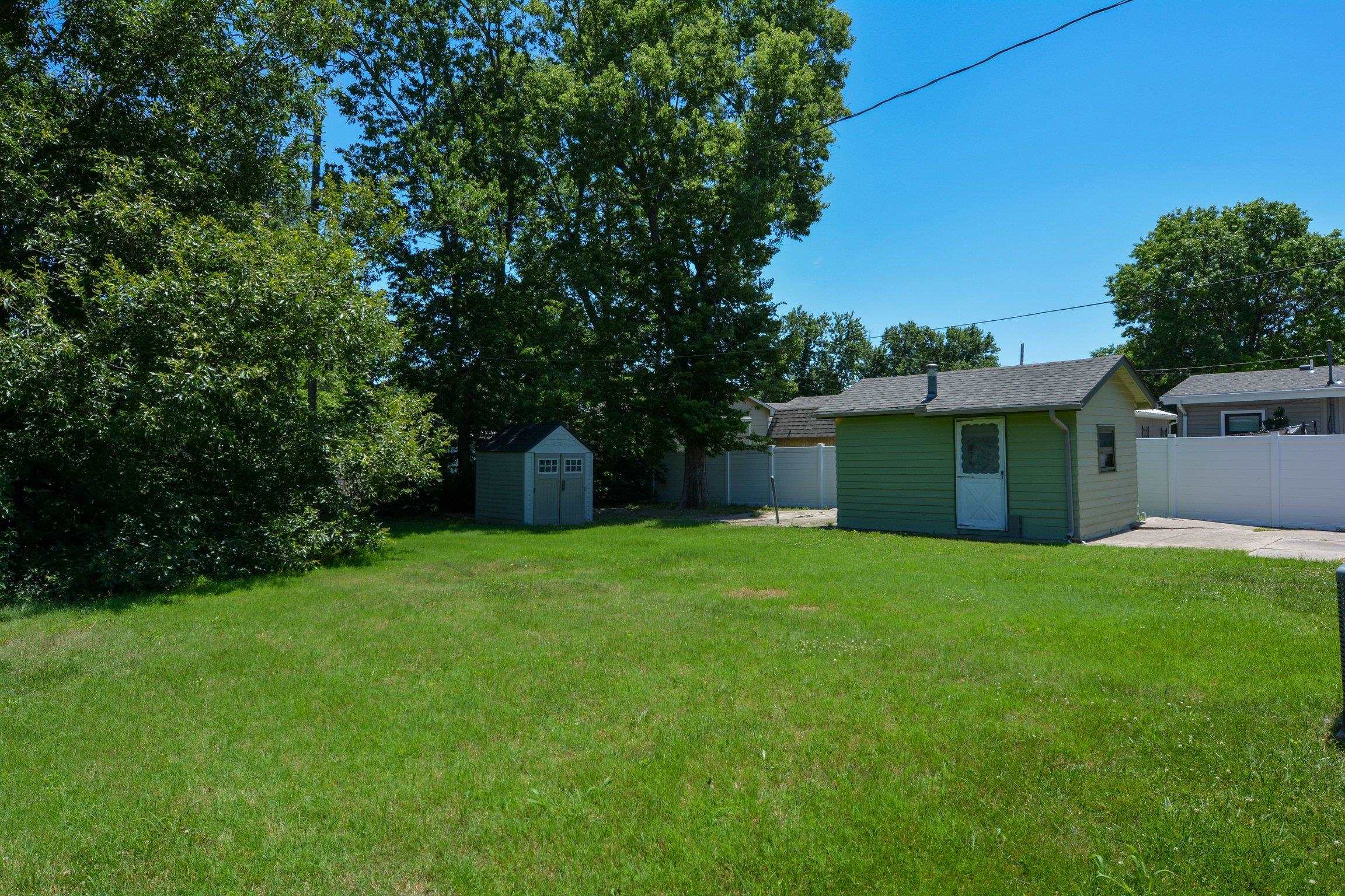 536 N Meeds Dr. Property Photo 28