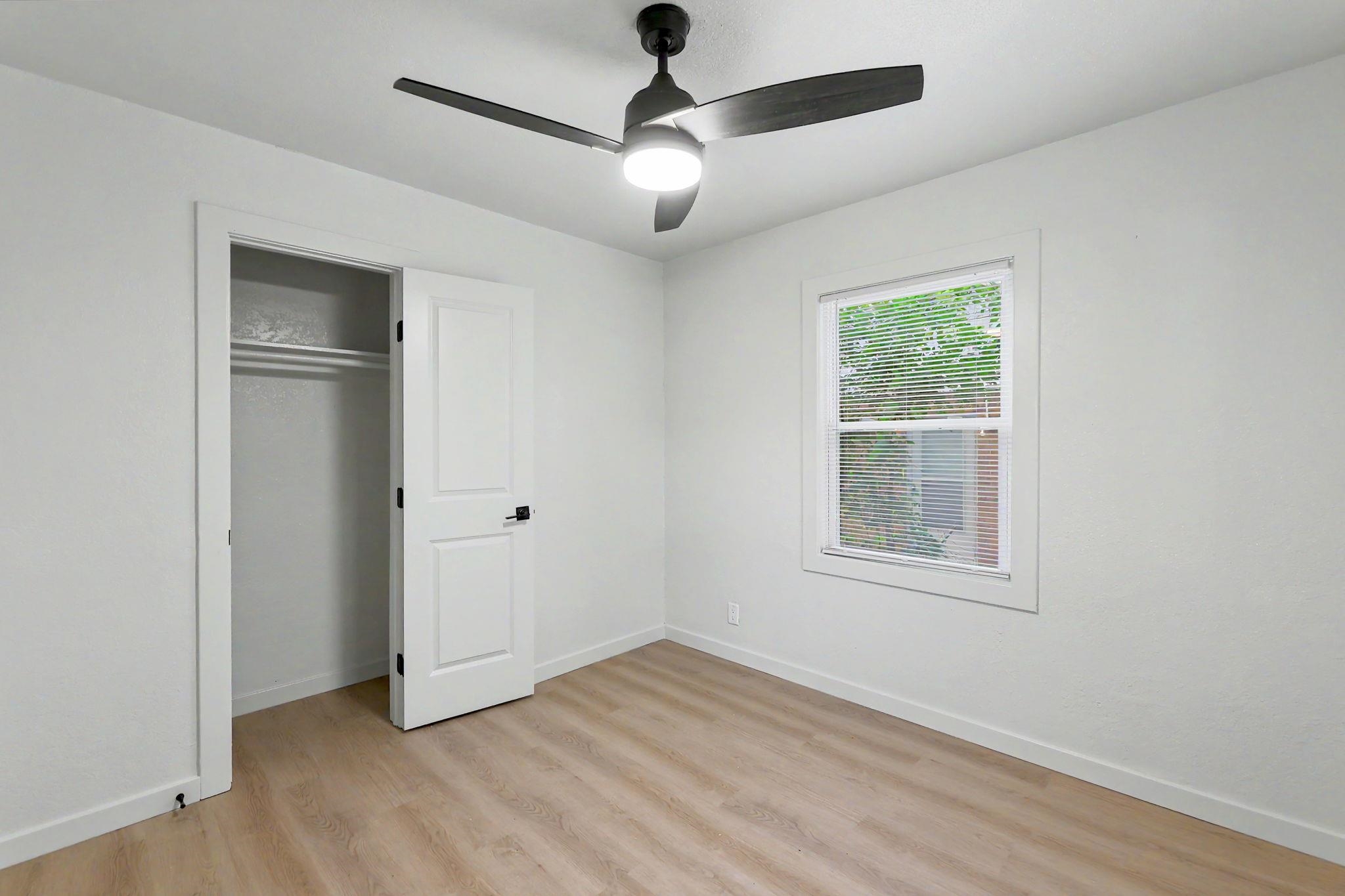 1937 N Piatt Ave Property Photo 24