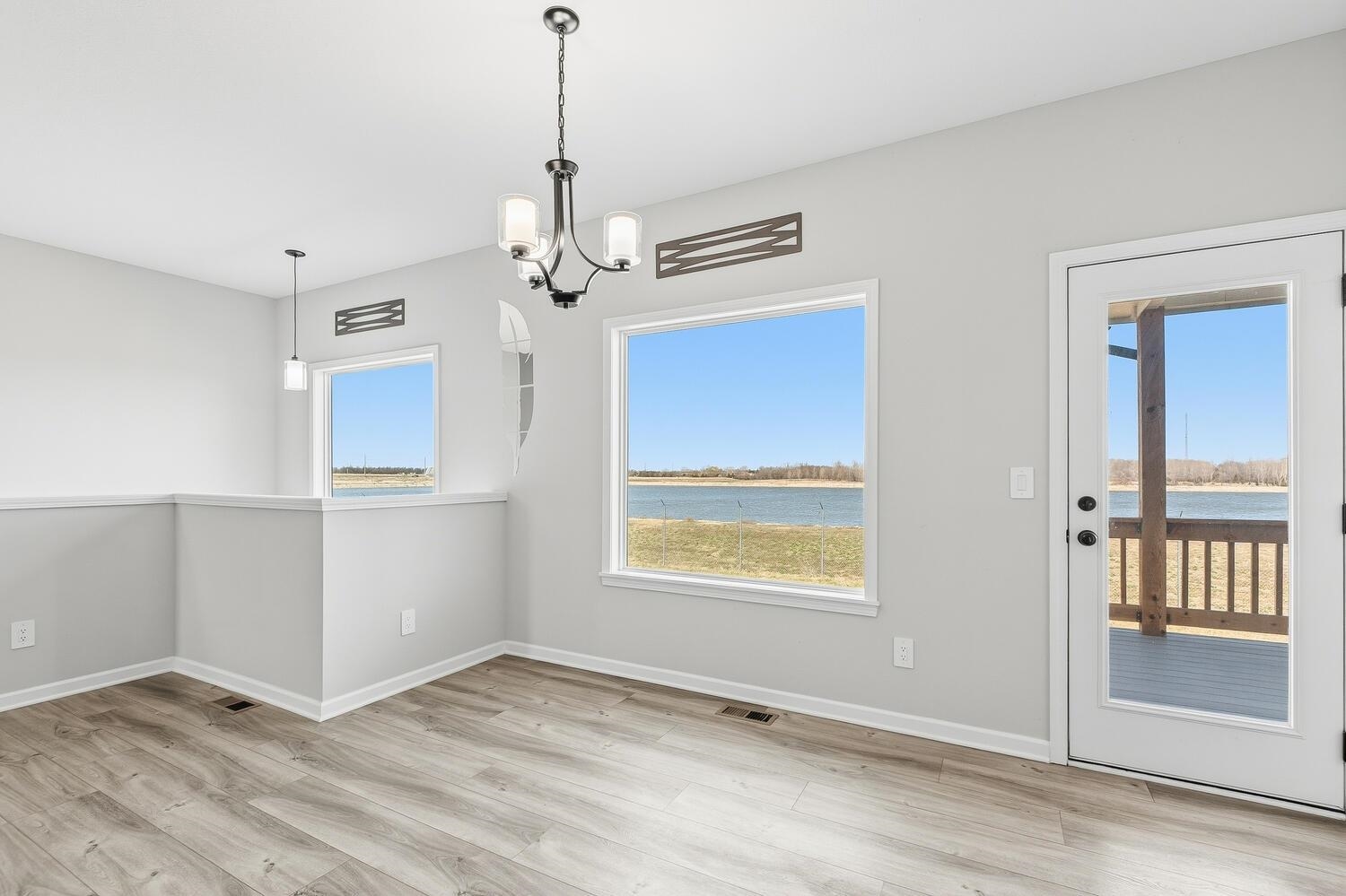 832 E Sunset Property Photo 11