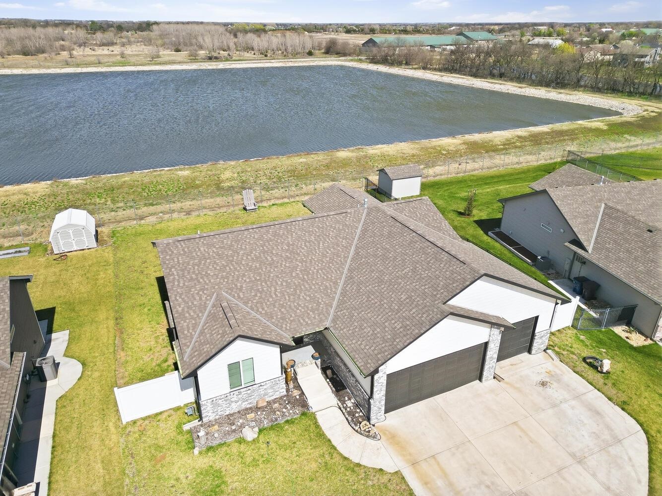 832 E Sunset Property Photo 36
