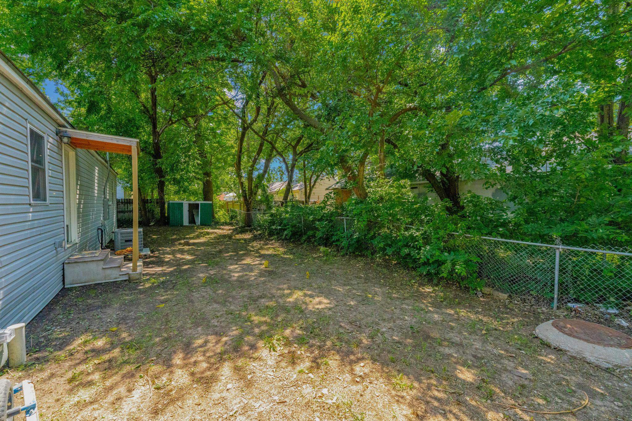 4210 E Menlo Dr Property Photo 29