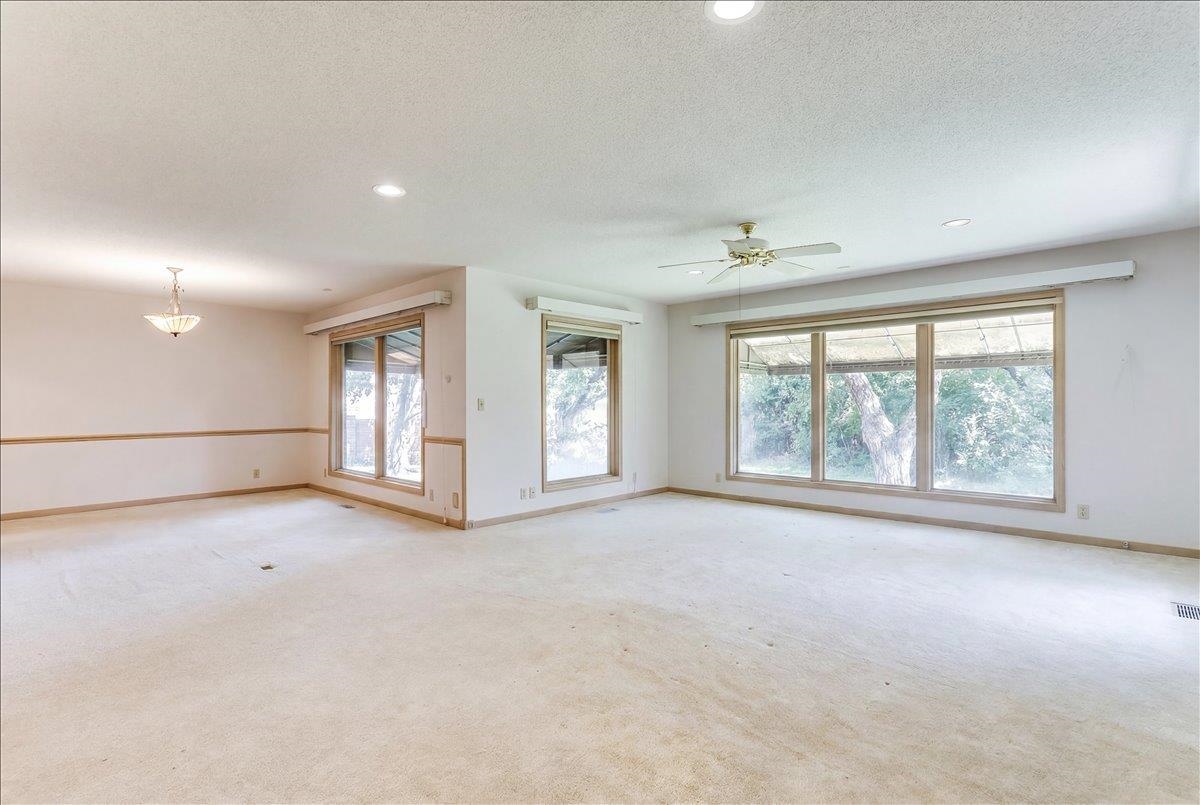 10531 W Millpond St Property Photo 6