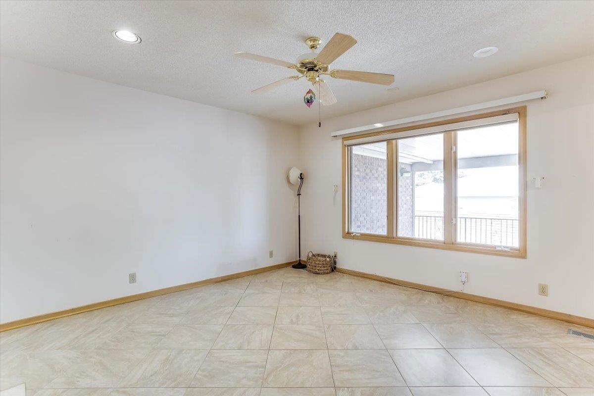 10531 W Millpond St Property Photo 9