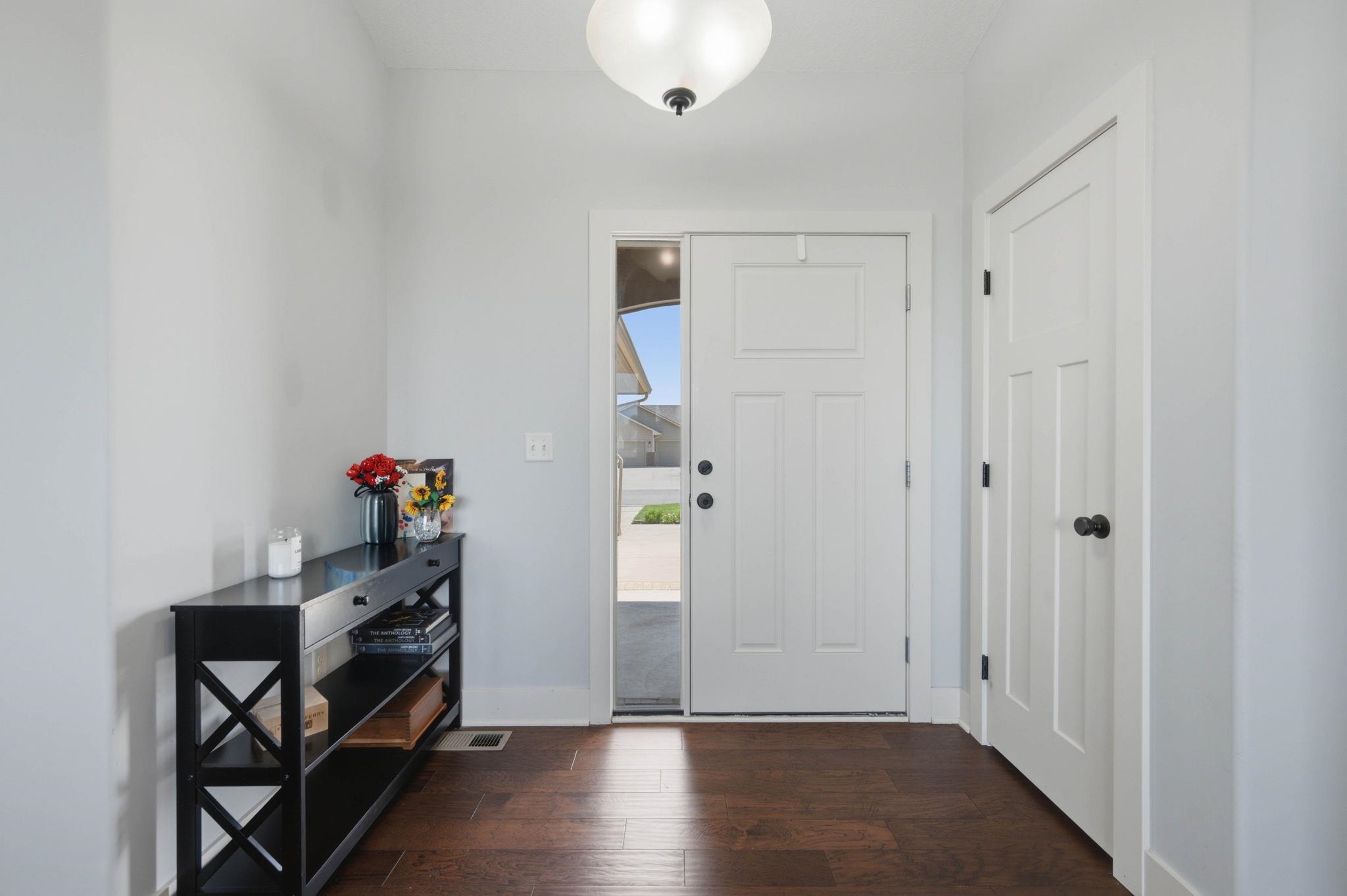 517 S Horseshoe Bend Property Photo 5